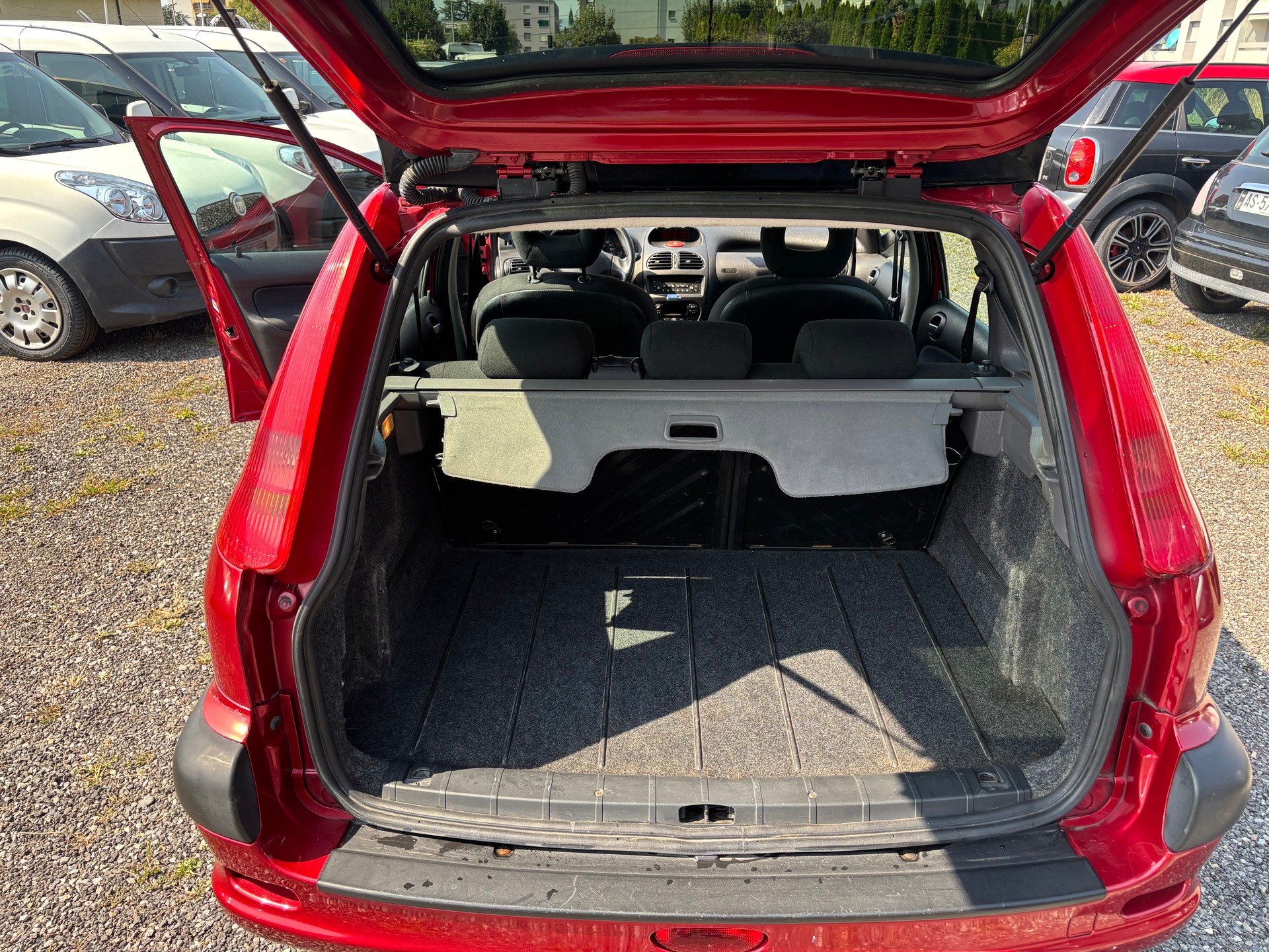 PEUGEOT 206 SW 1.6 16V XS-image-14