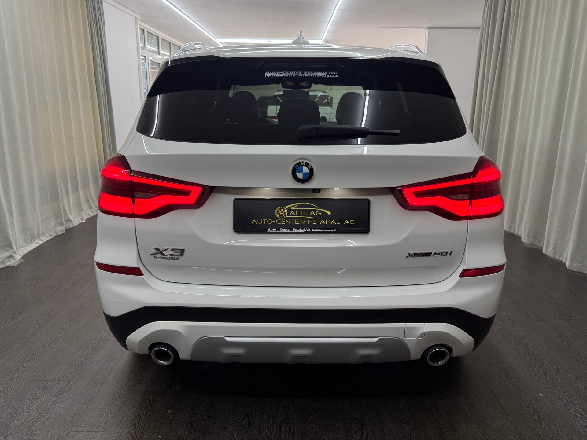 BMW X3 xDrive 20i xLine Steptronic-image-5
