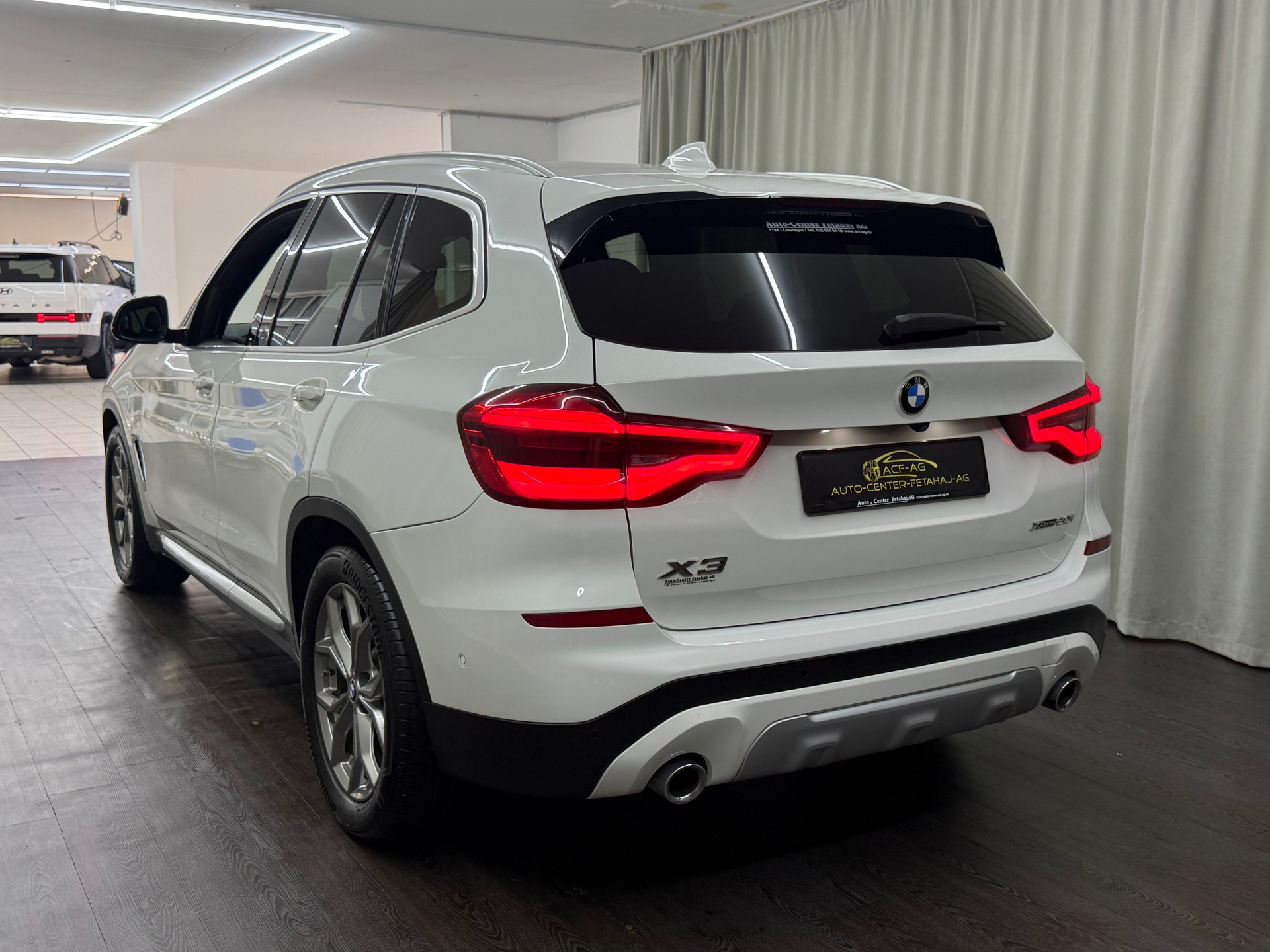 BMW X3 xDrive 20i xLine Steptronic-image-4