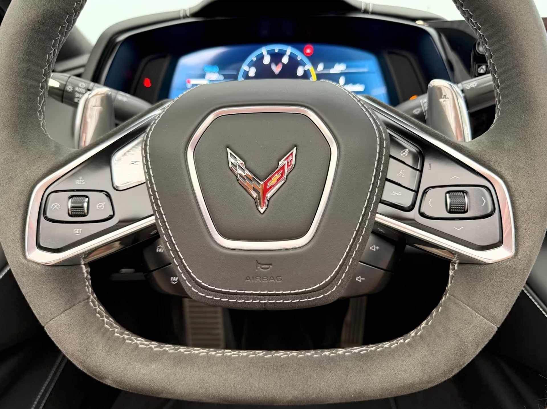 CHEVROLET CORVETTE CABRIOLET STINGRAY 3LT*Z51 PERFORMANCE PAKET*-image-17