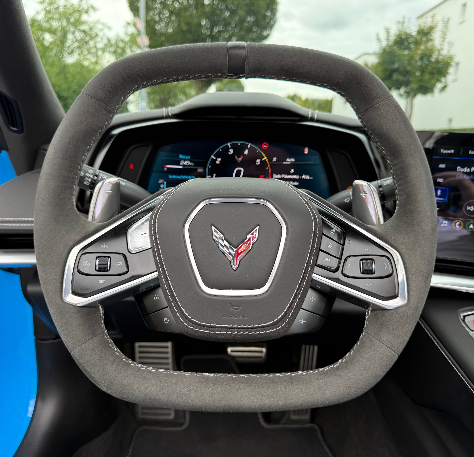 CHEVROLET CORVETTE CABRIOLET STINGRAY 3LT*Z51 PERFORMANCE PAKET*UNIKAT*-image-11