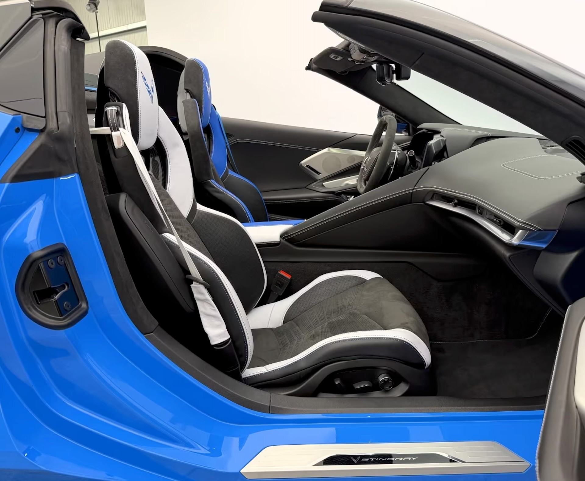 CHEVROLET CORVETTE CABRIOLET STINGRAY 3LT*Z51 PERFORMANCE PAKET*-image-15