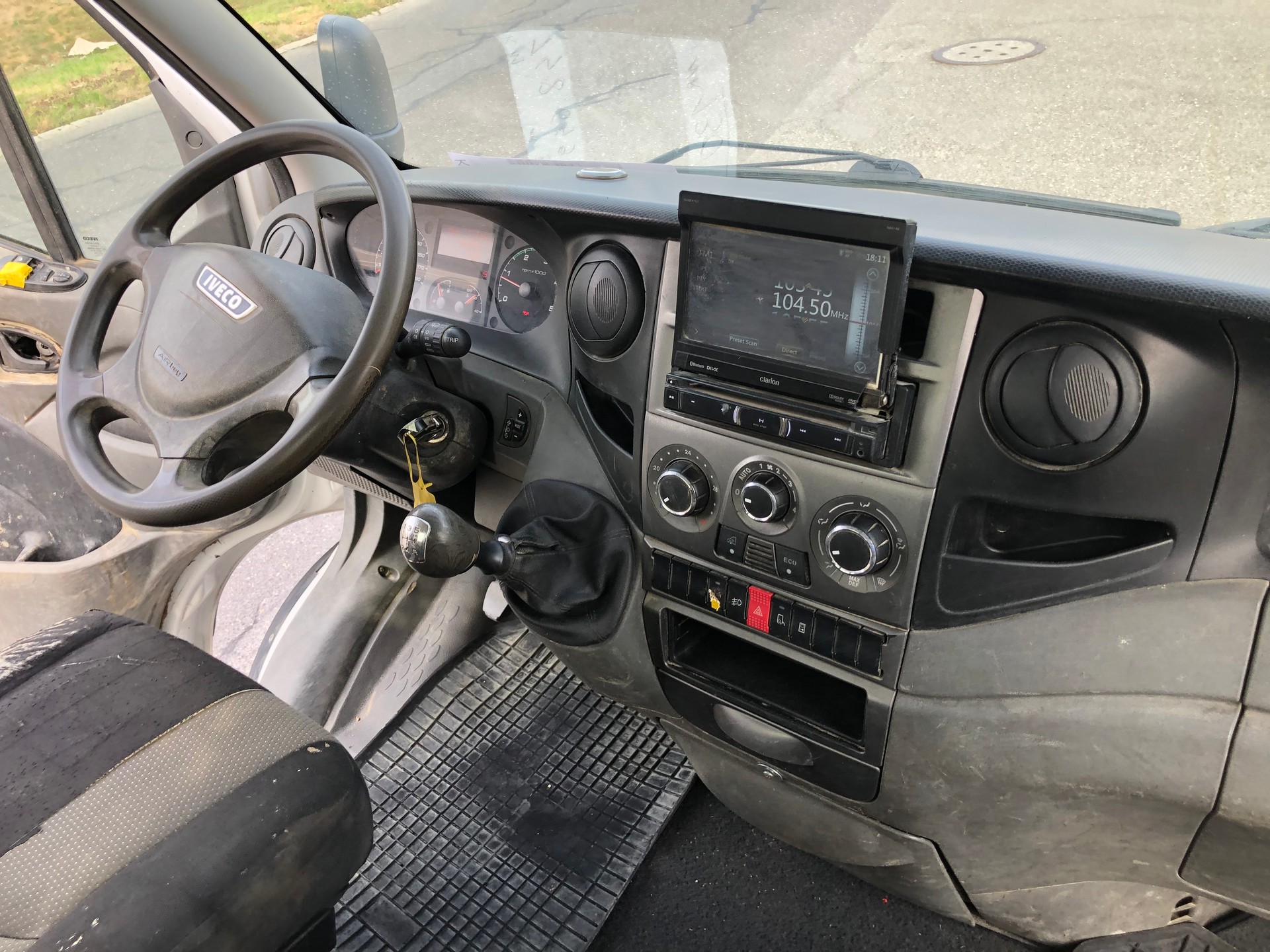 IVECO 35 S 13-image-14