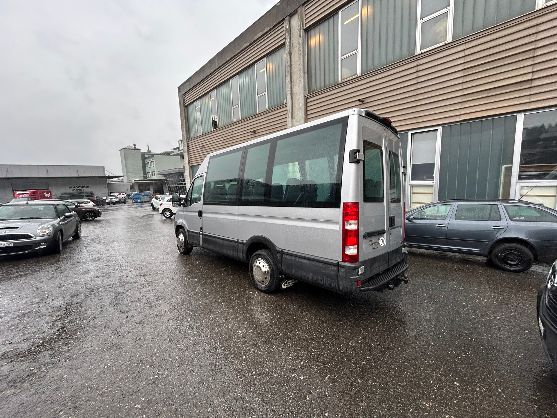 IVECO 35-image-3