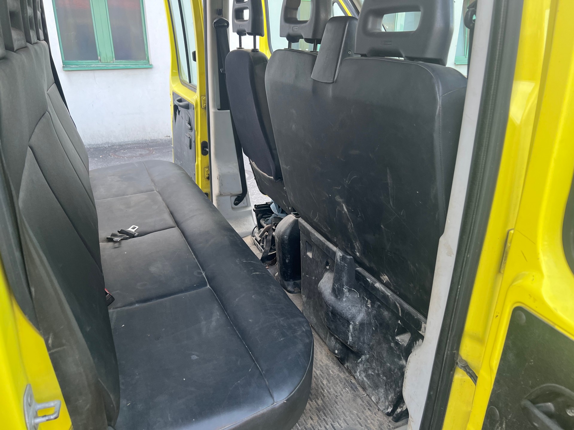 IVECO 35 S 15 D-image-6
