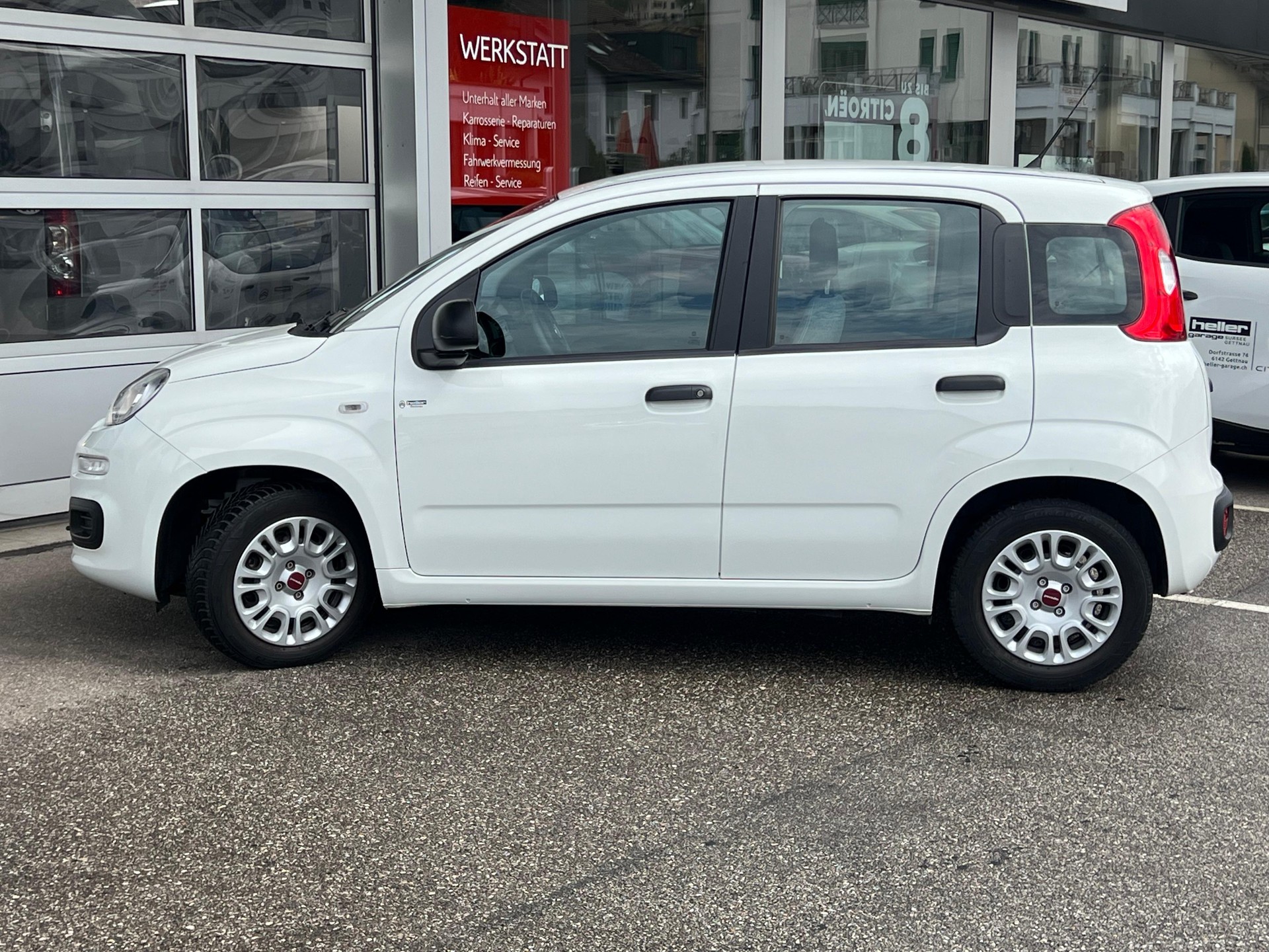 FIAT Panda 1.0 Hybrid Cool-image-4