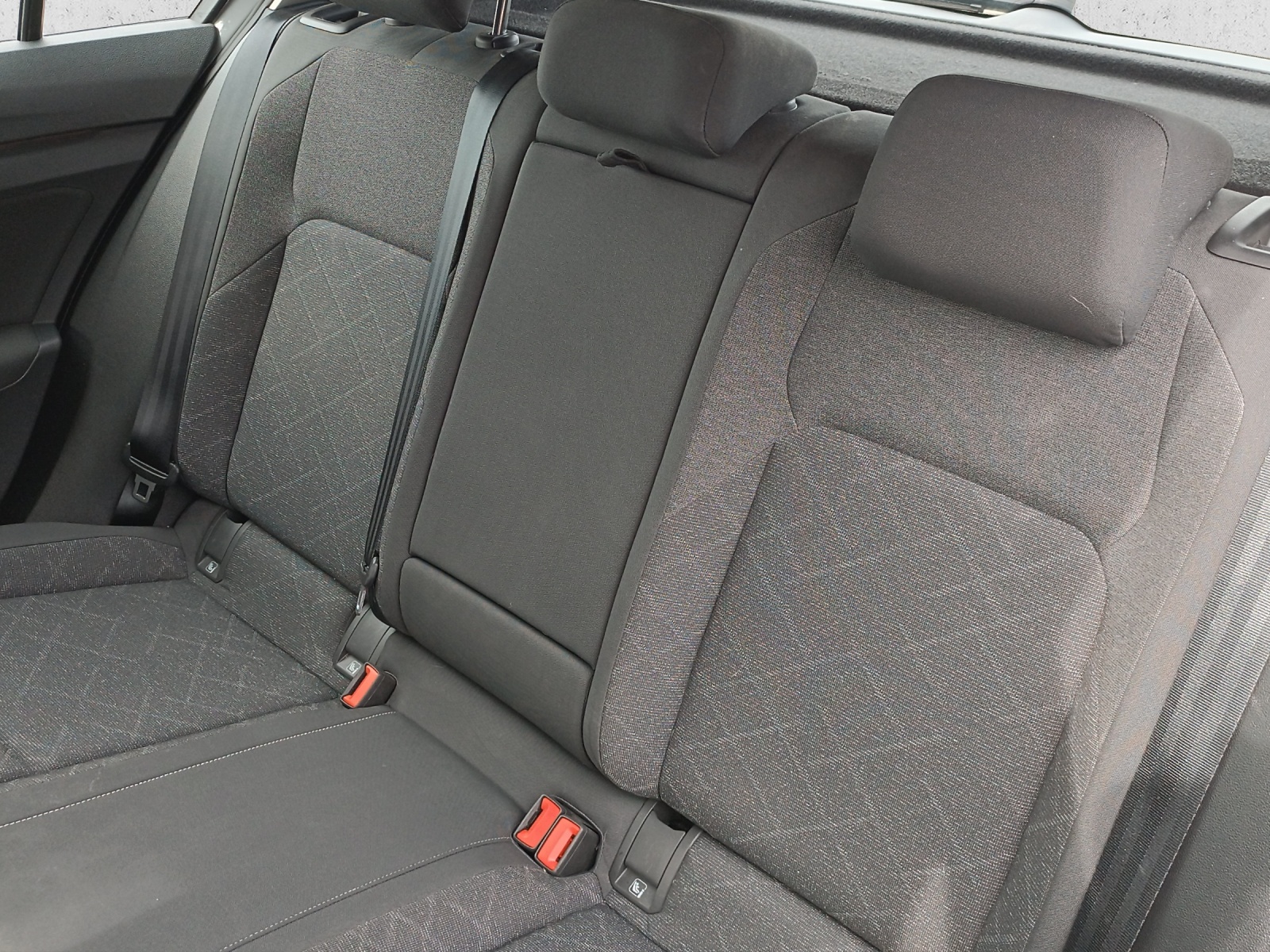 VW Golf 1.0 eTSI mHEV ACTLife DSG-image-12