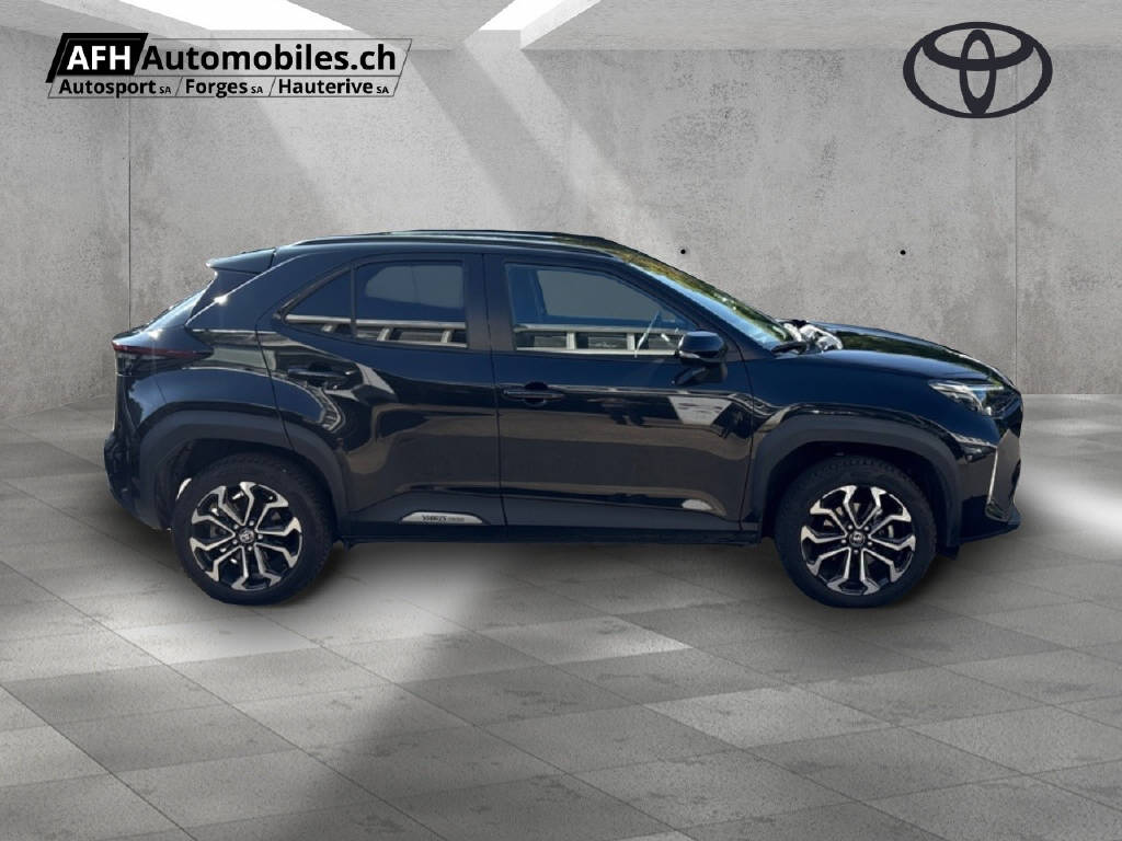 TOYOTA Yaris Cross 1.5 VVT-i HSD Trend AWD-i-image-5