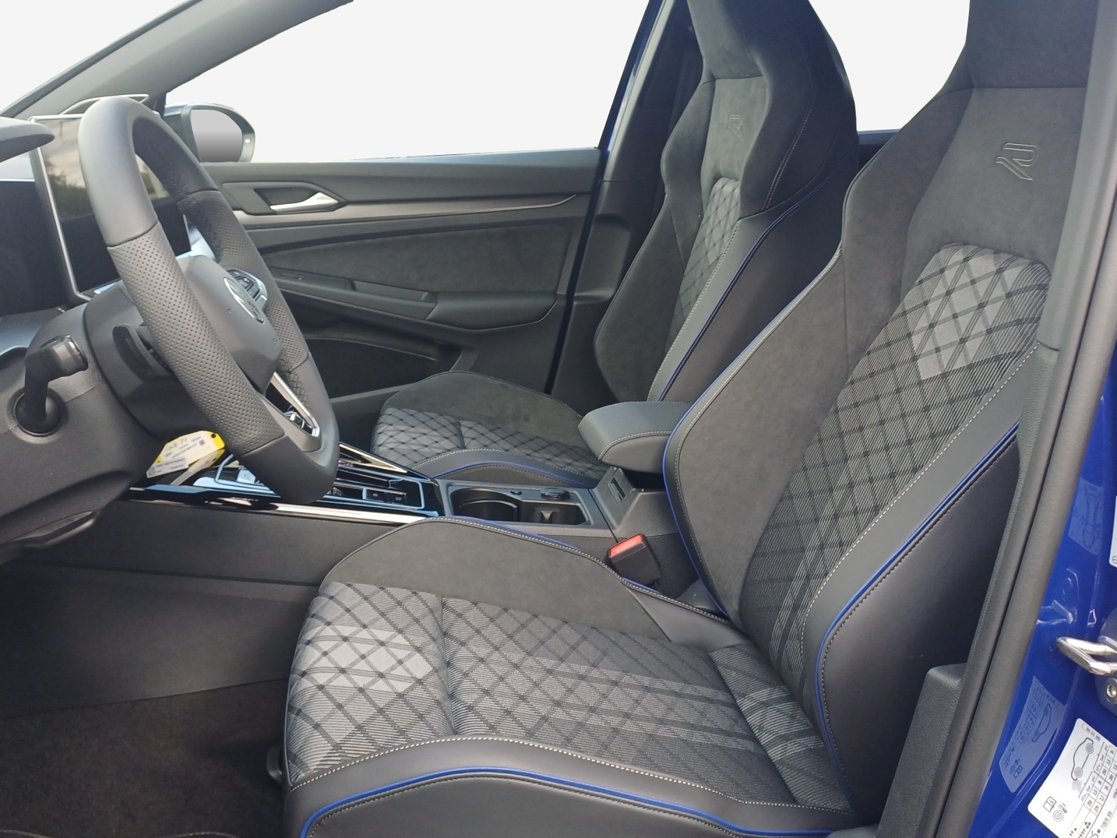 VW Golf 1.5 e TSI mHEV R-Line DSG-image-7