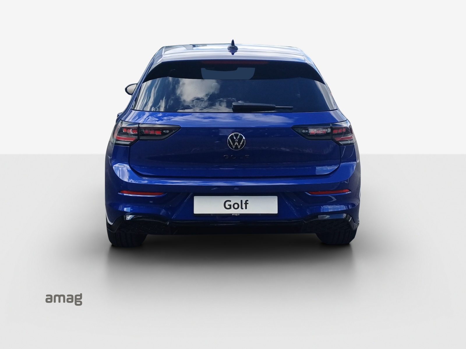 VW Golf 1.5 e TSI mHEV R-Line DSG-image-3