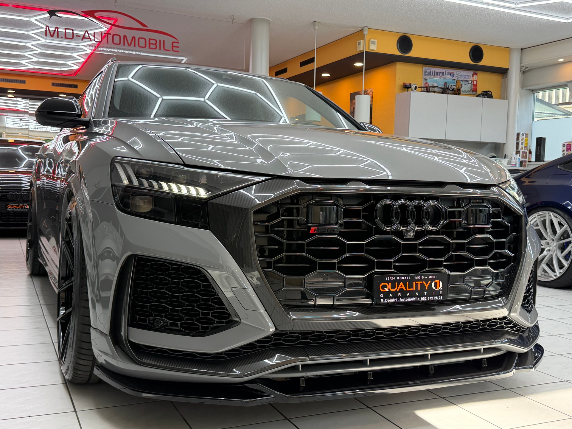 AUDI RS Q8 4.0 V8 TFSI quattro T-Tronic-image-2