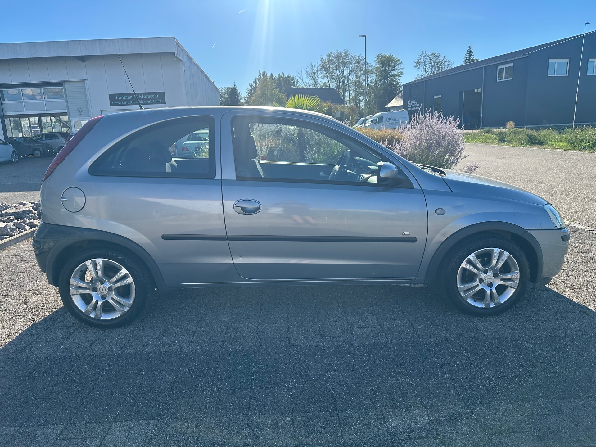 OPEL Corsa 1.2 16V Enjoy / FRISCH AB MFK-image-5