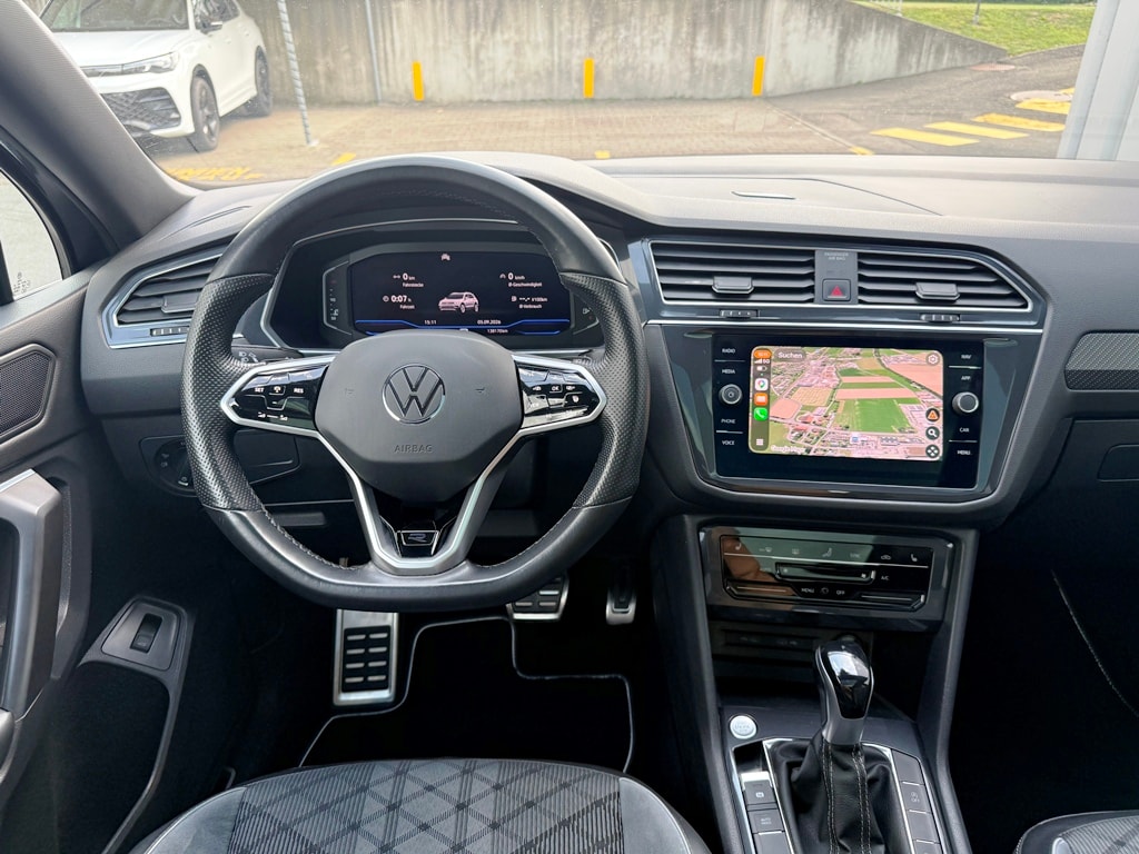VW Tiguan Allspace 2.0TSI R-Line 4Motion DSG-image-9