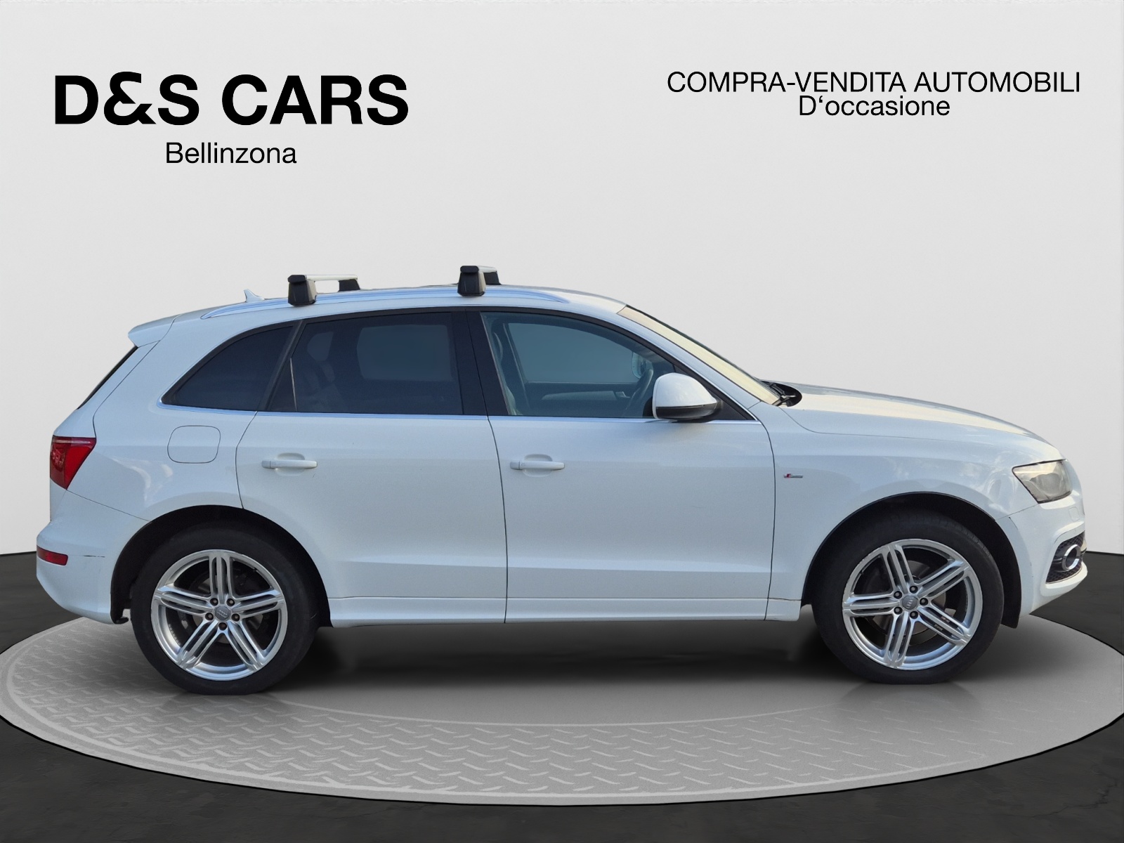 AUDI Q5 2.0 TFSI quattro S-line-image-5