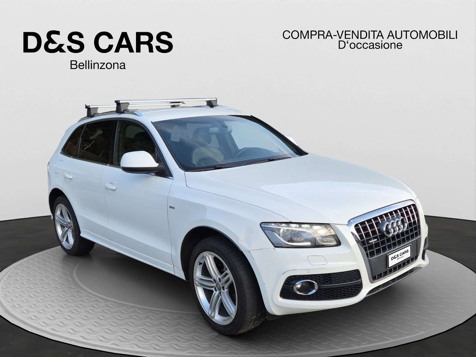 AUDI Q5 2.0 TFSI quattro S-line-image-6