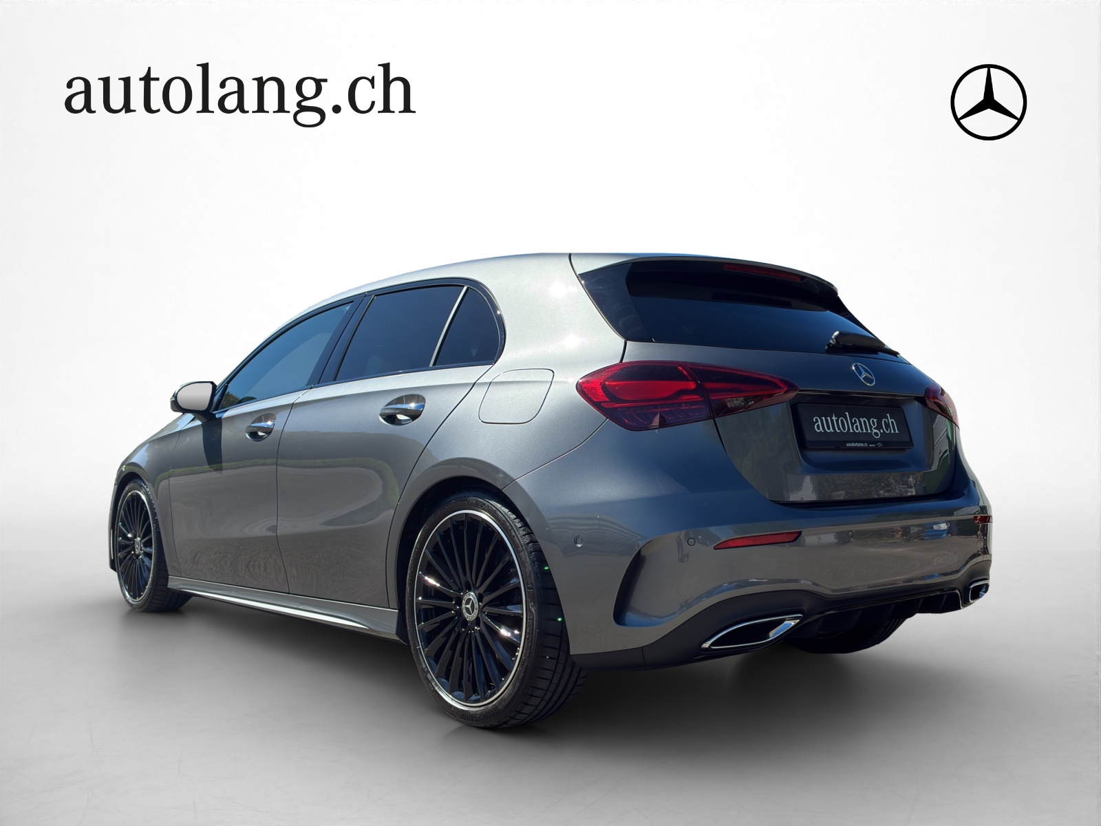 MERCEDES-BENZ A 250 AMG Line 4Matic-image-3