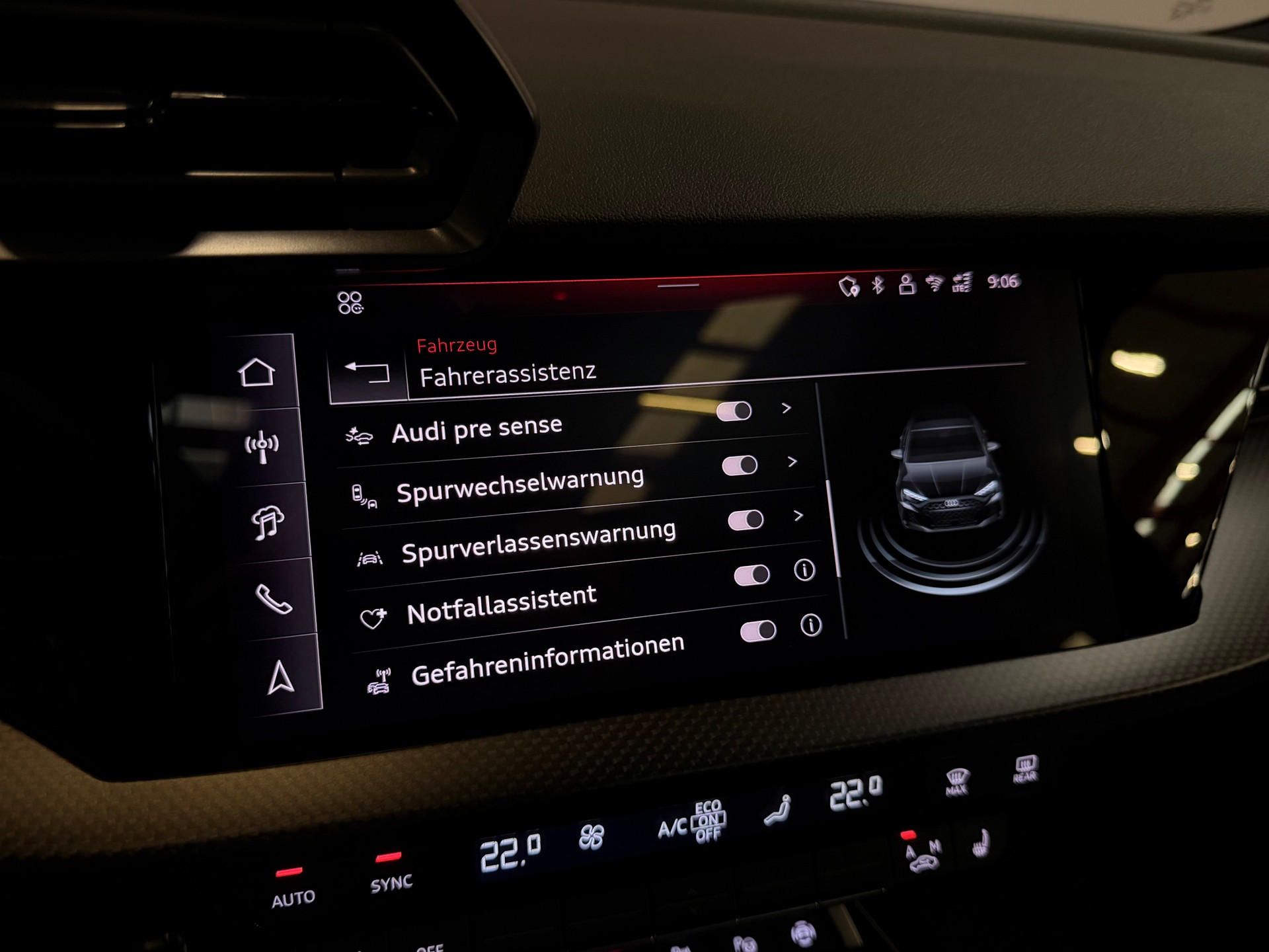 AUDI RS3 Sportback 2.5 TSI quattro S-tronic-image-32