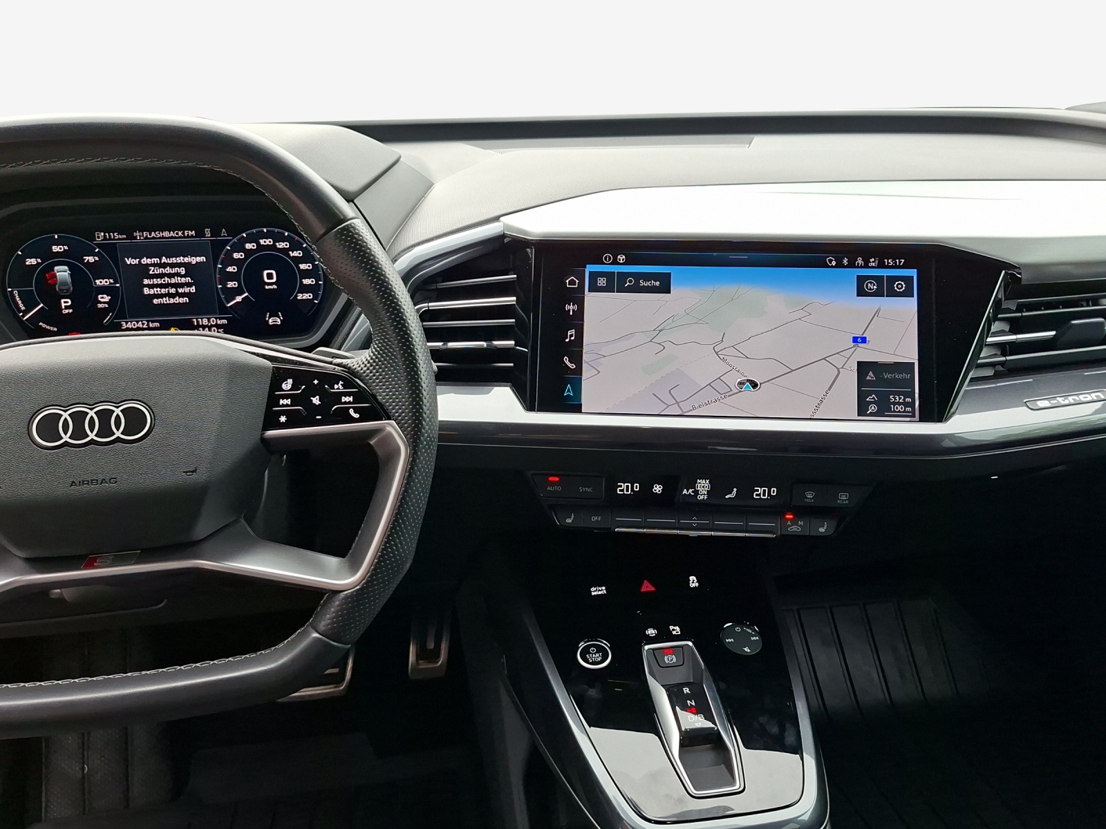AUDI Q4 e-tron 45 quattro-image-9