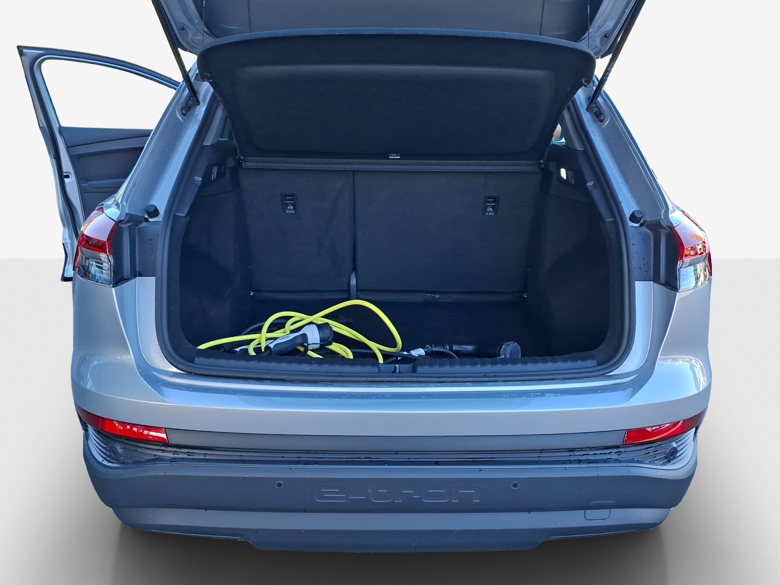 AUDI Q4 e-tron 40-image-13