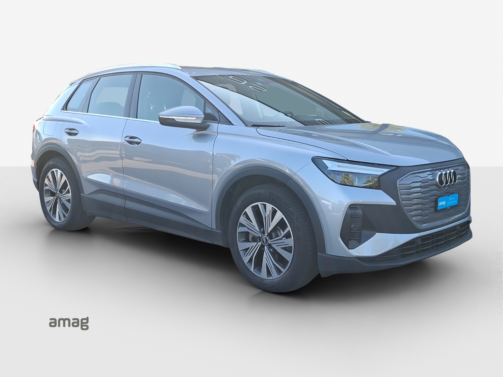 AUDI Q4 e-tron 40-image-6