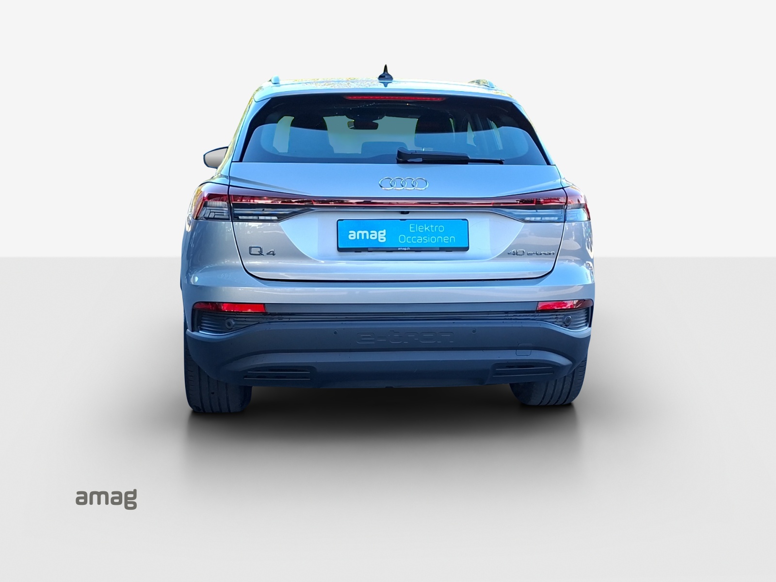 AUDI Q4 e-tron 40-image-4