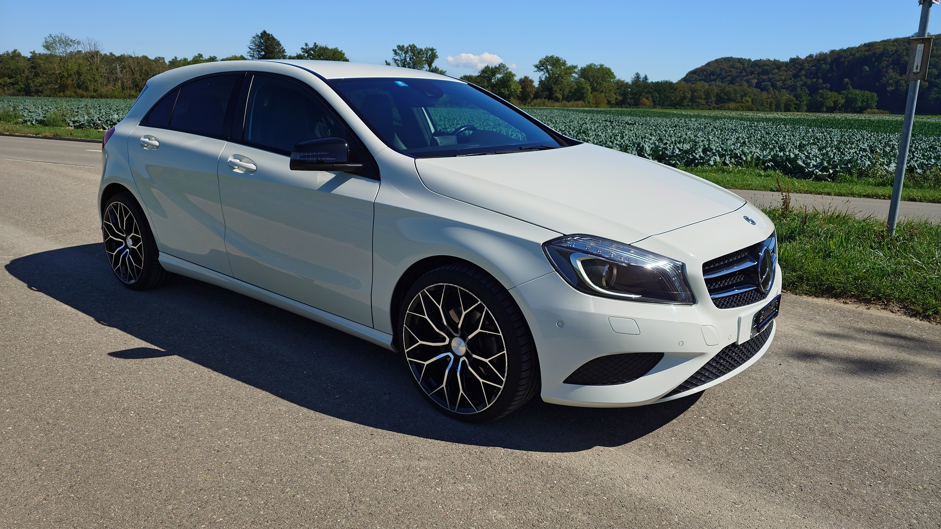 MERCEDES-BENZ A 200 Night Star-image-7