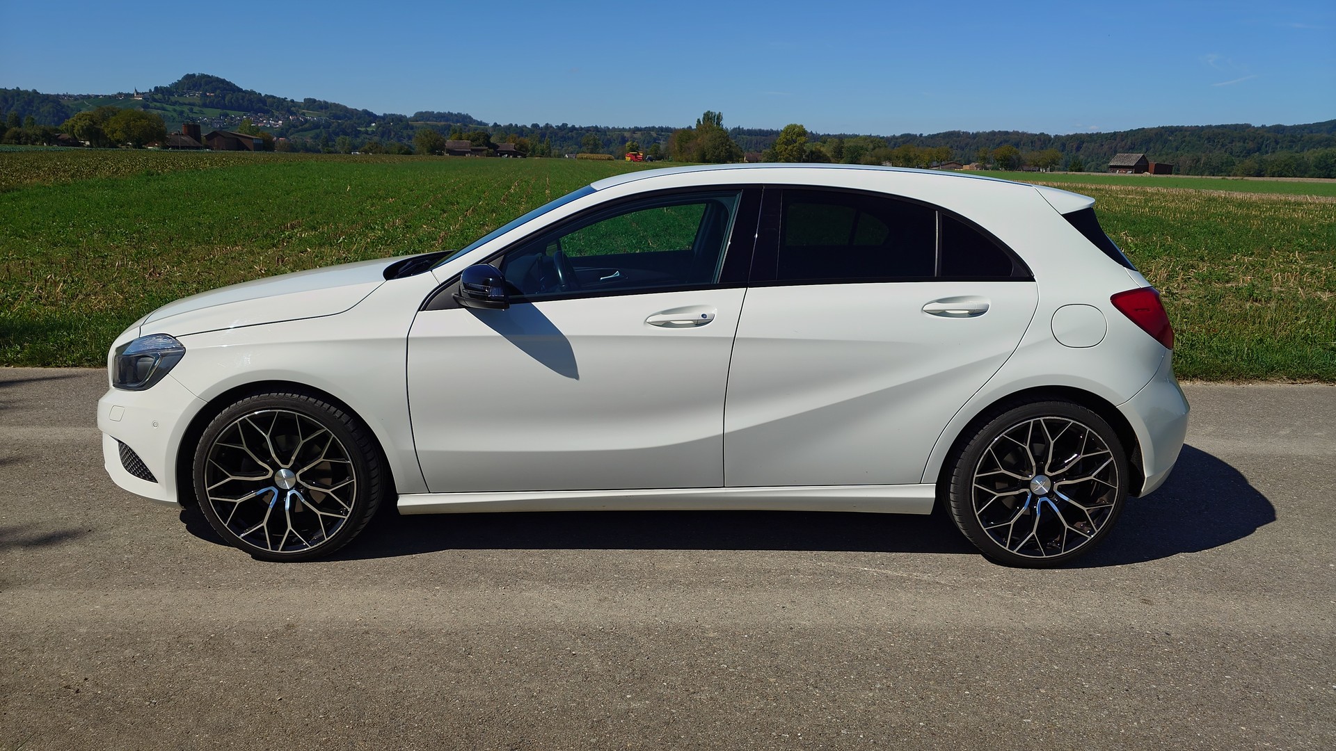 MERCEDES-BENZ A 200 Night Star-image-1