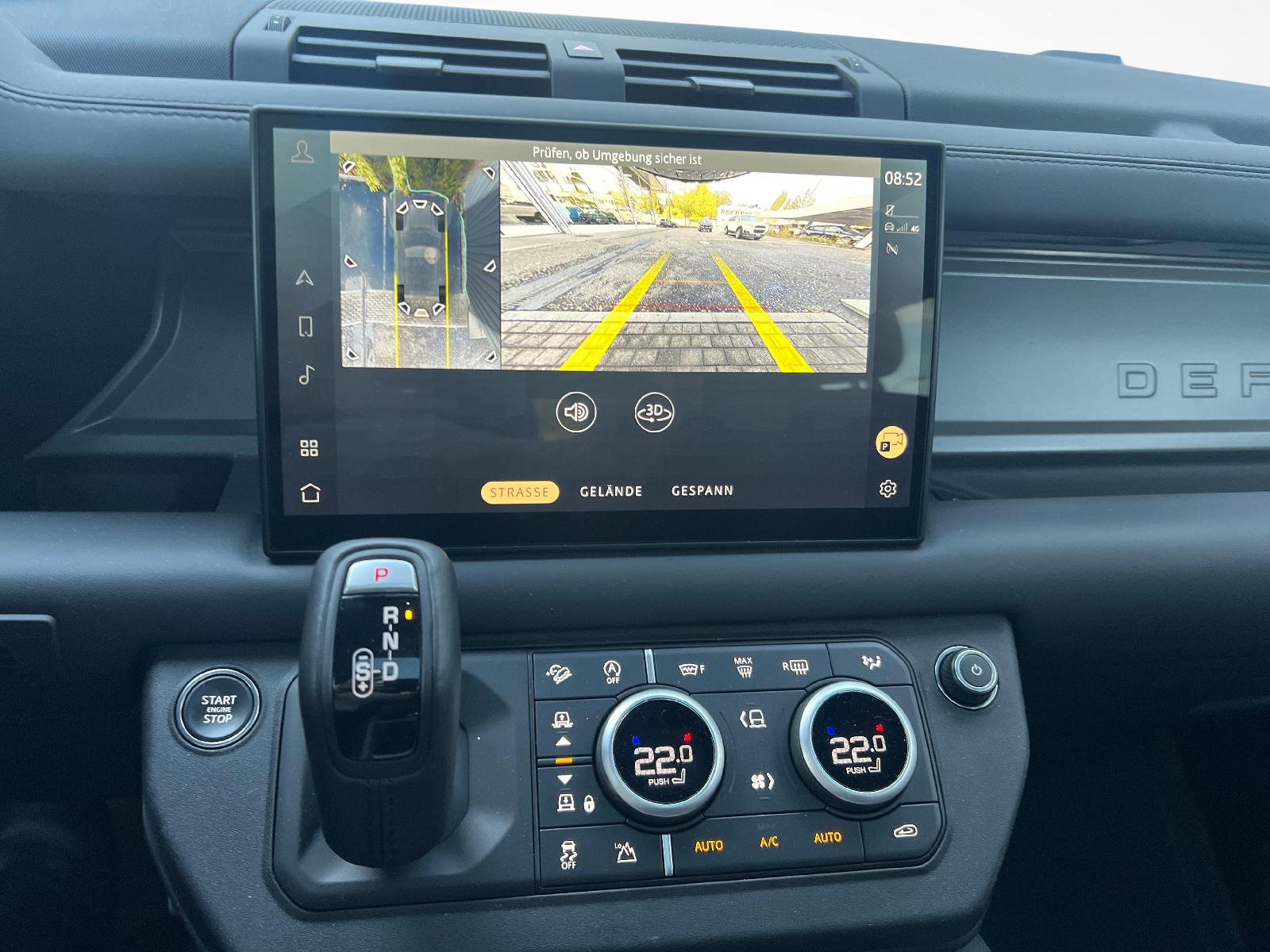 LAND ROVER Defender 110 3.0 D I6 300 X-image-12