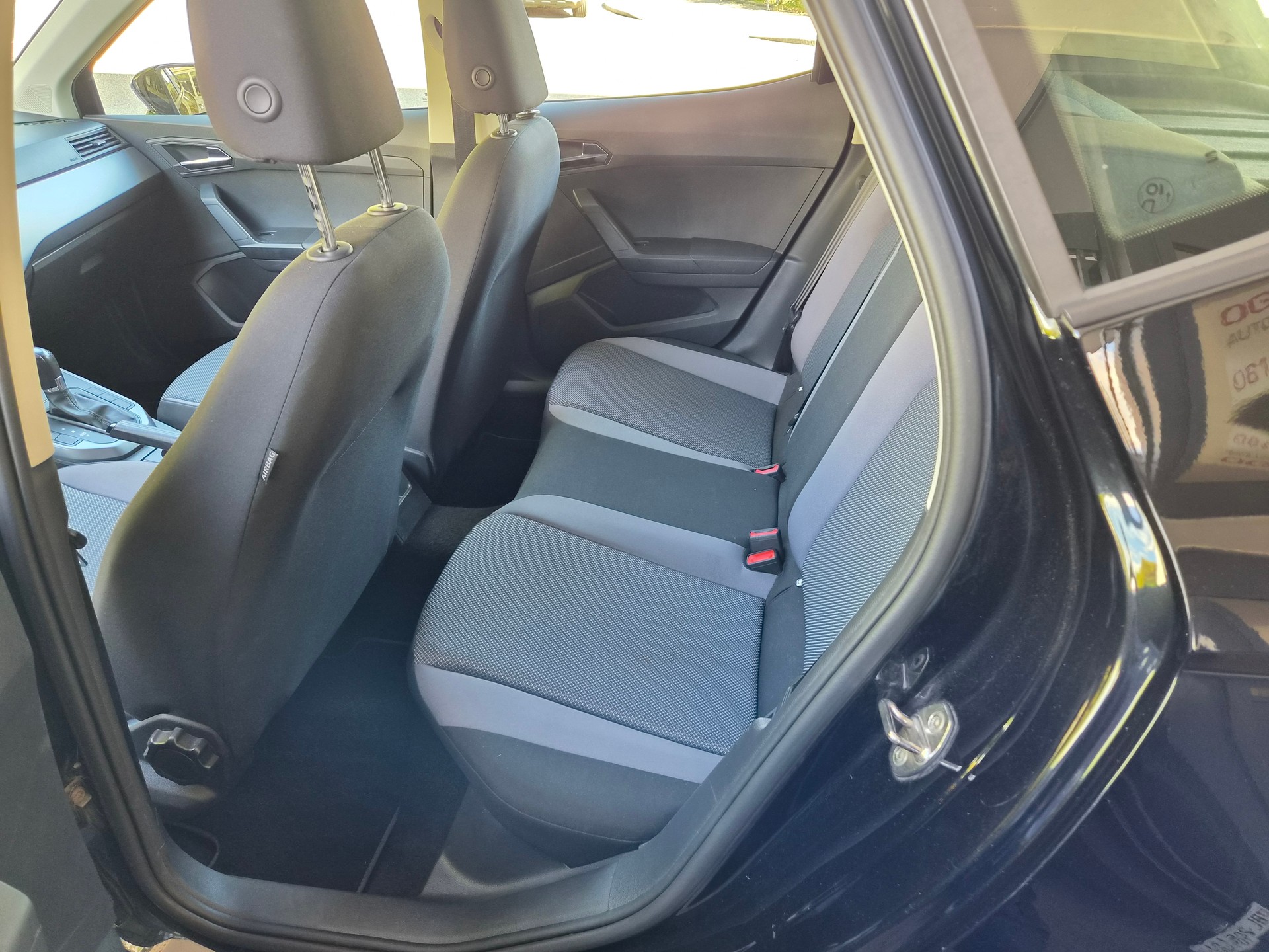 SEAT Arona 1.0 TSI Eco DSG Style-image-7