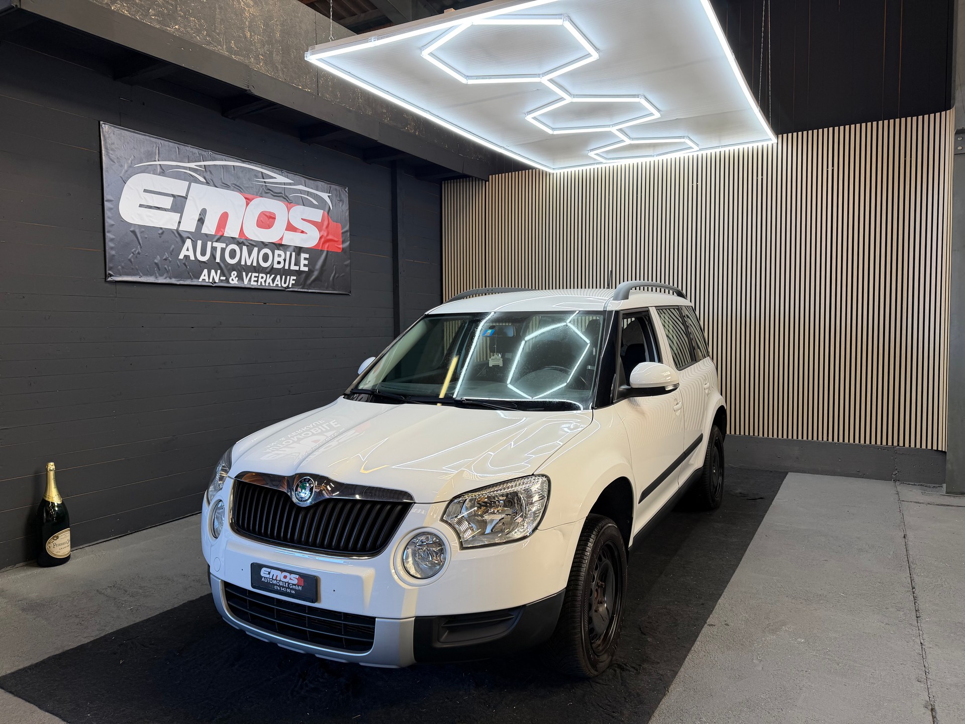 SKODA Yeti 1.2 TSI Ambition-image-0