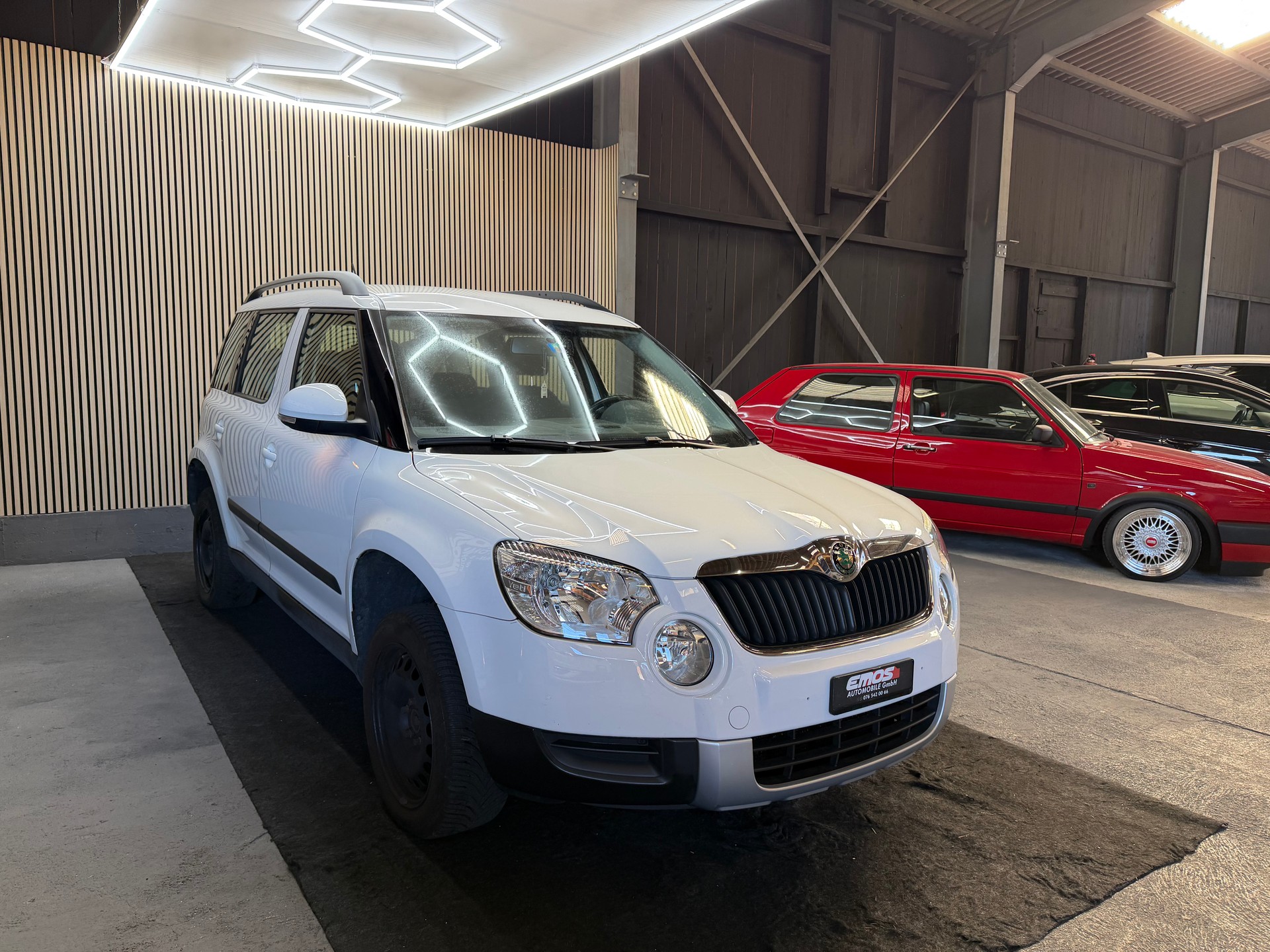 SKODA Yeti 1.2 TSI Ambition-image-2