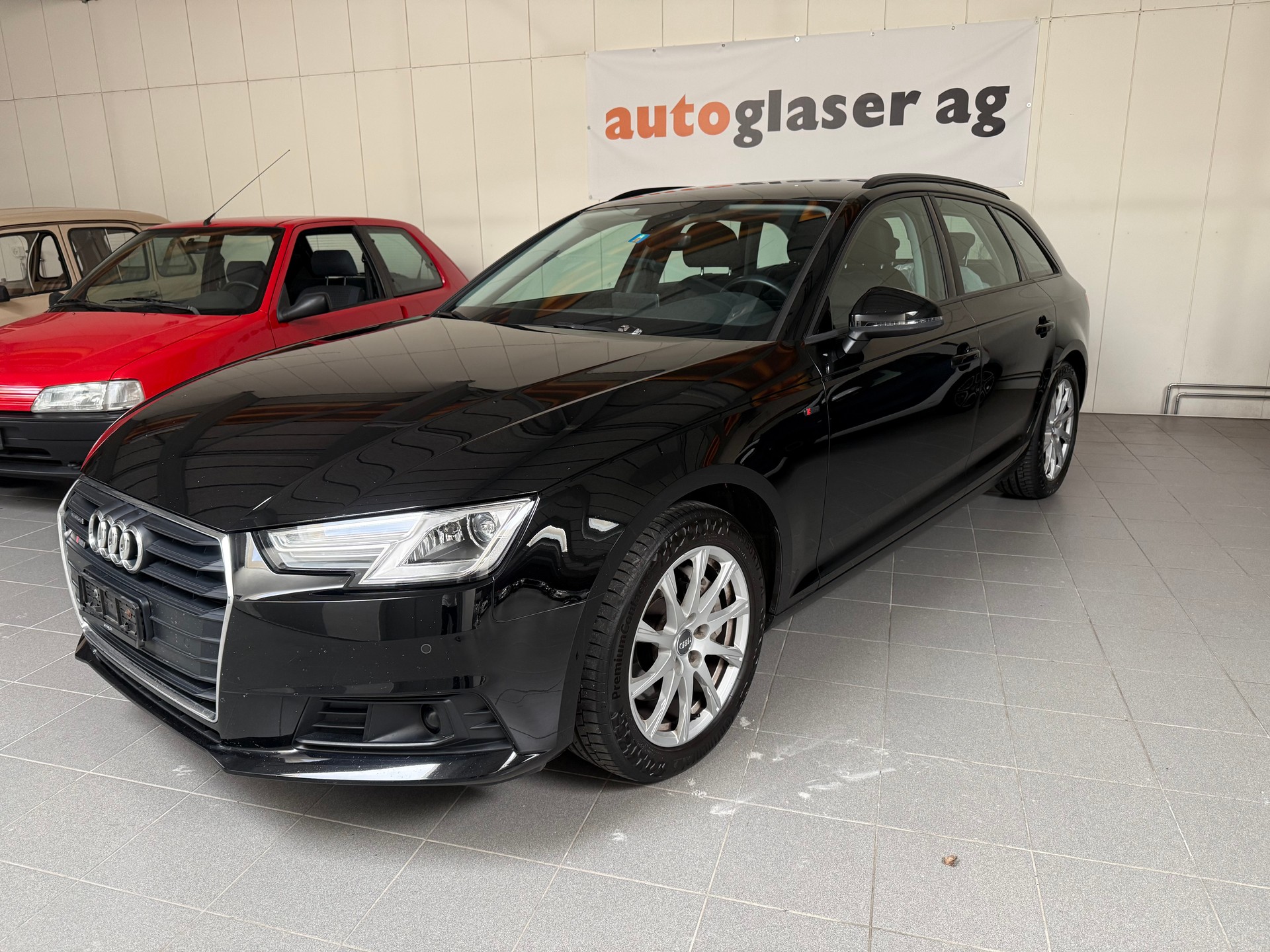 AUDI A4 Avant 2.0 TDI quattro S-tronic-image-2