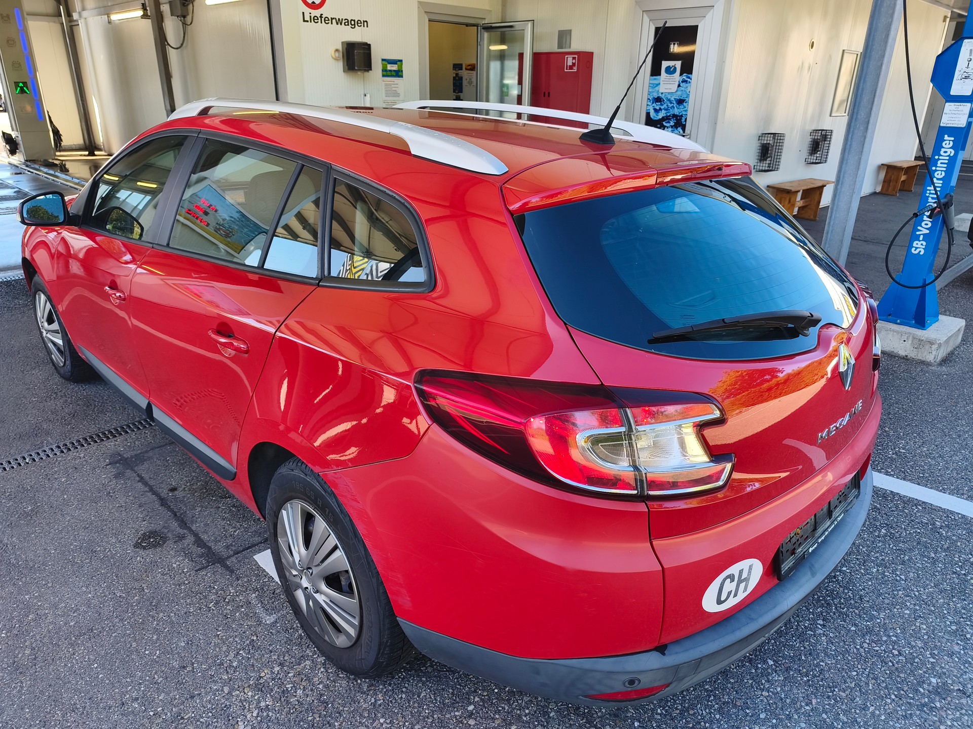 RENAULT Mégane Grandtour 1.5 dCi Expression-image-5