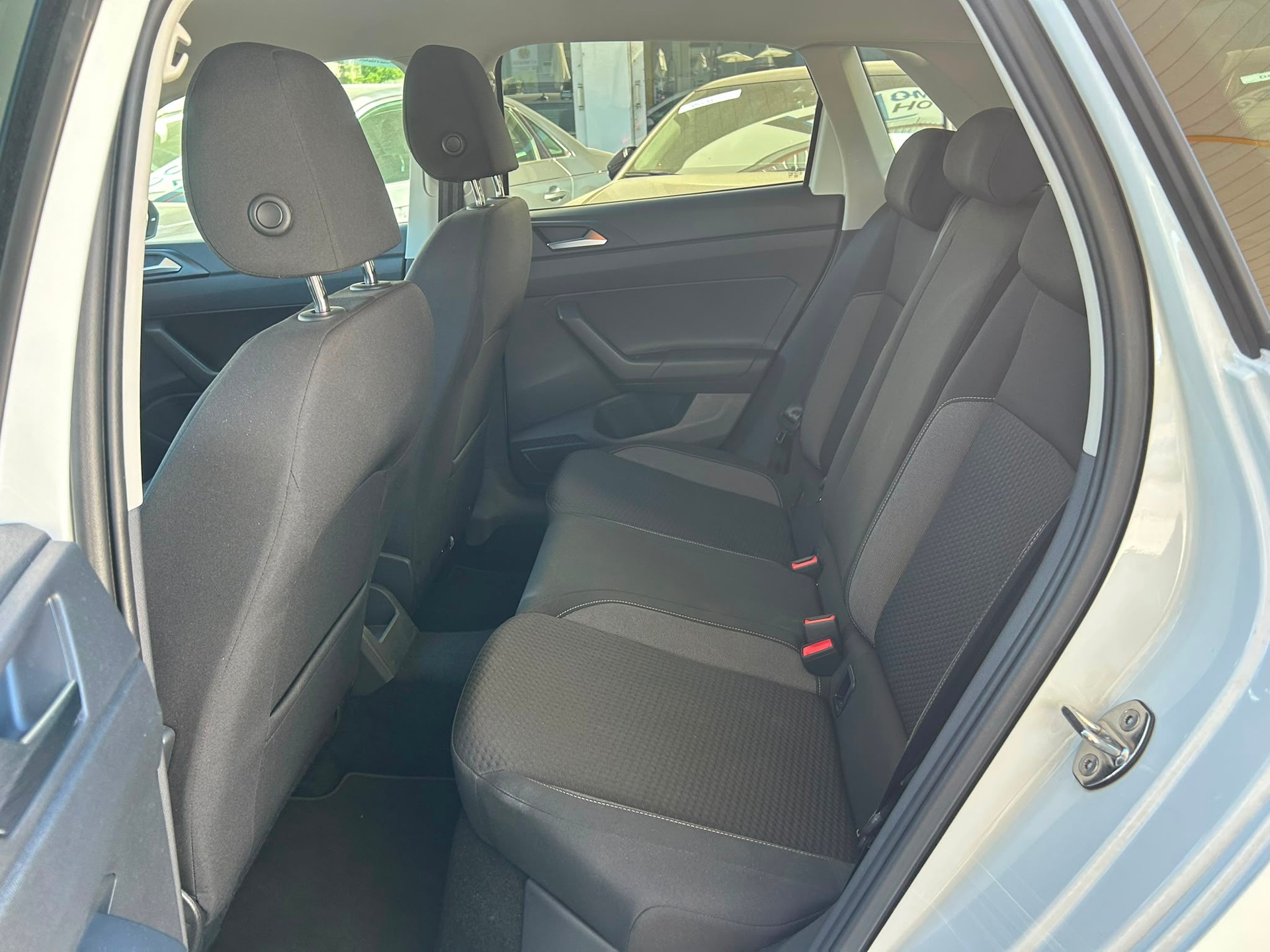 VW Polo 1.0 TSI Style-image-5