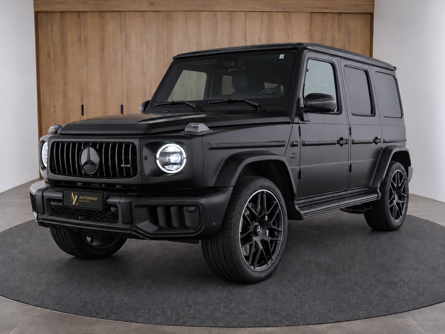 MERCEDES-BENZ G 63 AMG 9G-Tronic Facelift mit 605 PS Exklusive Magno Mattlackierung-image-0
