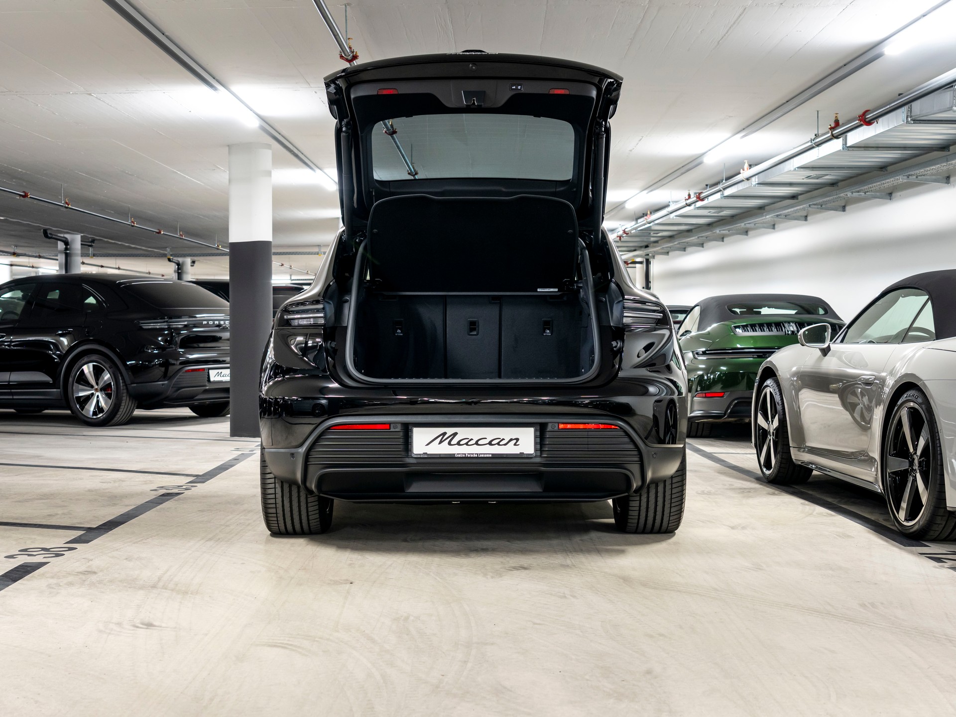 PORSCHE Macan 4 100kWh-image-24