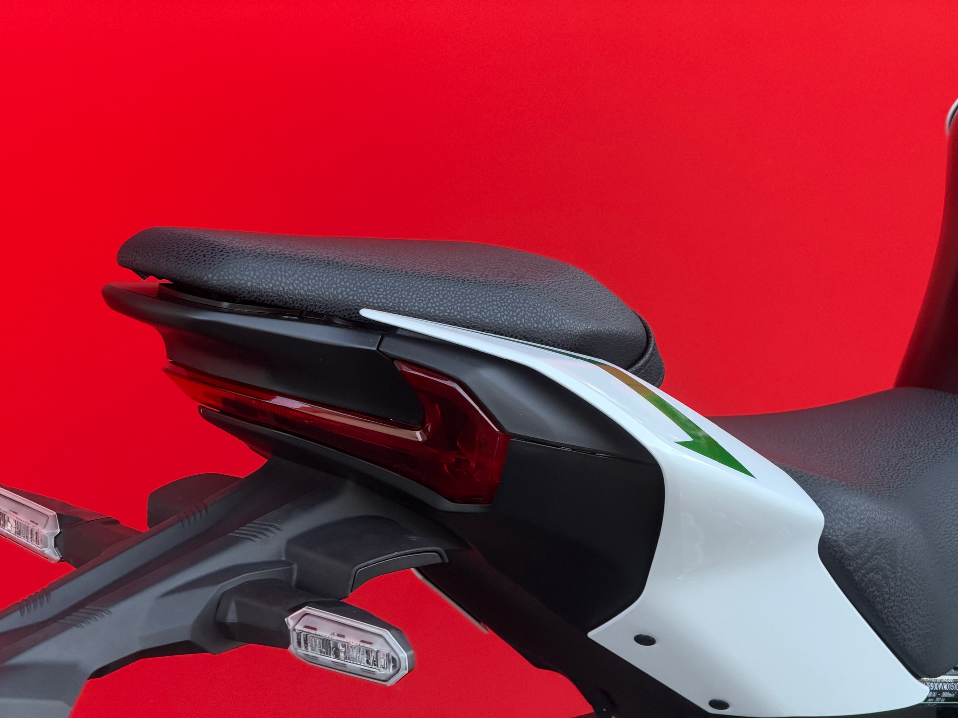 KAWASAKI Z 900-image-6