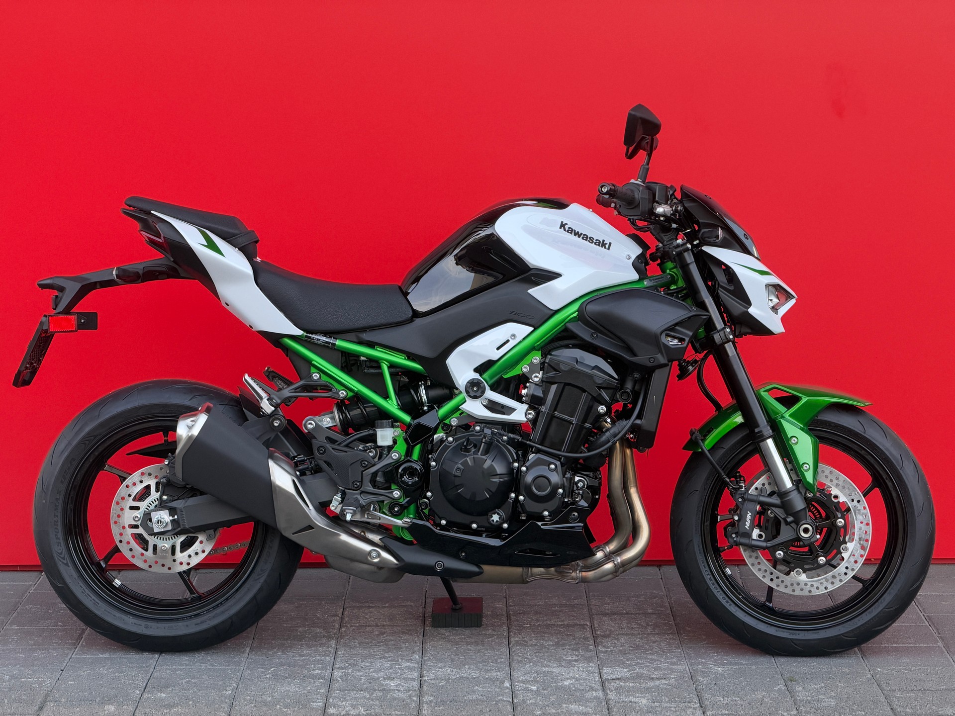 KAWASAKI Z 900