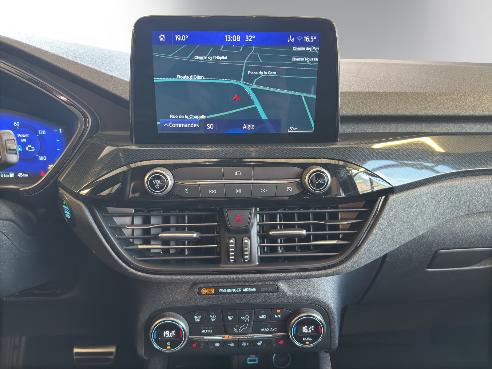 FORD Kuga 2.5 PHEV ST-LineX2WD-image-10