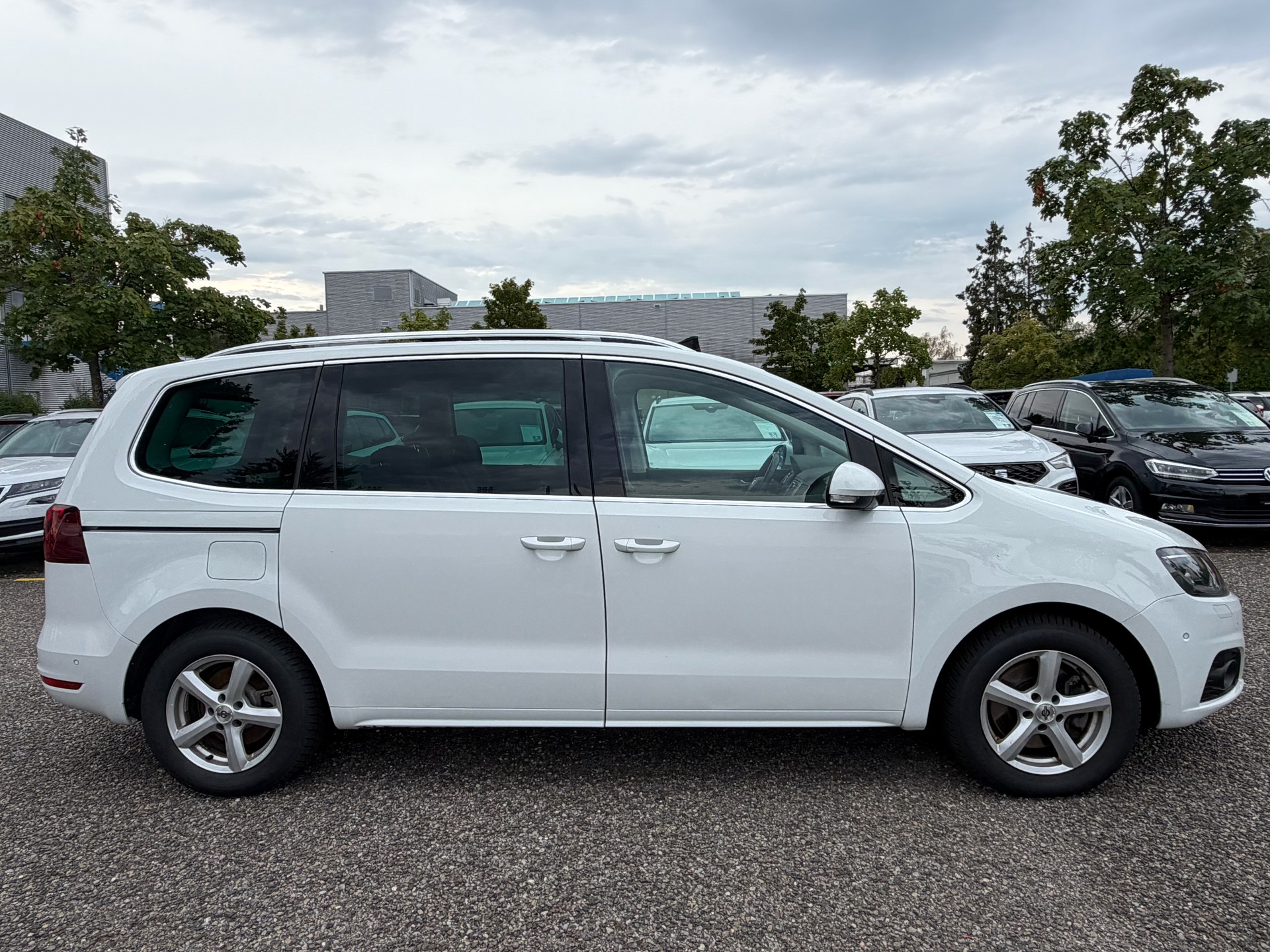 SEAT Alhambra 2.0 TDI Style Advanced DSG-image-3