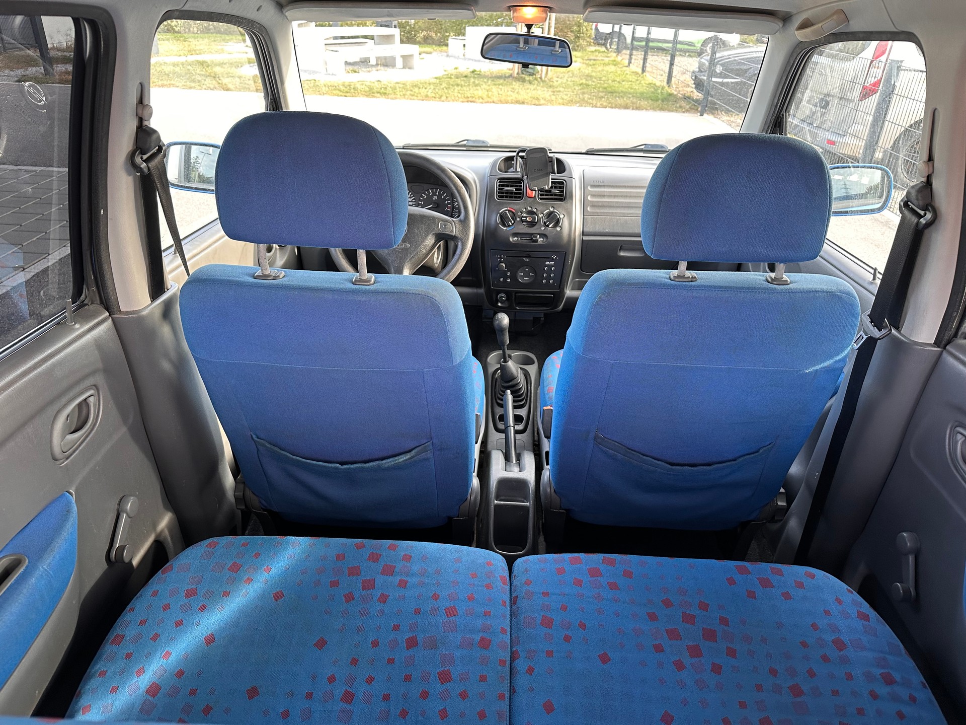 OPEL Agila 1.2 16V Comfort-image-10