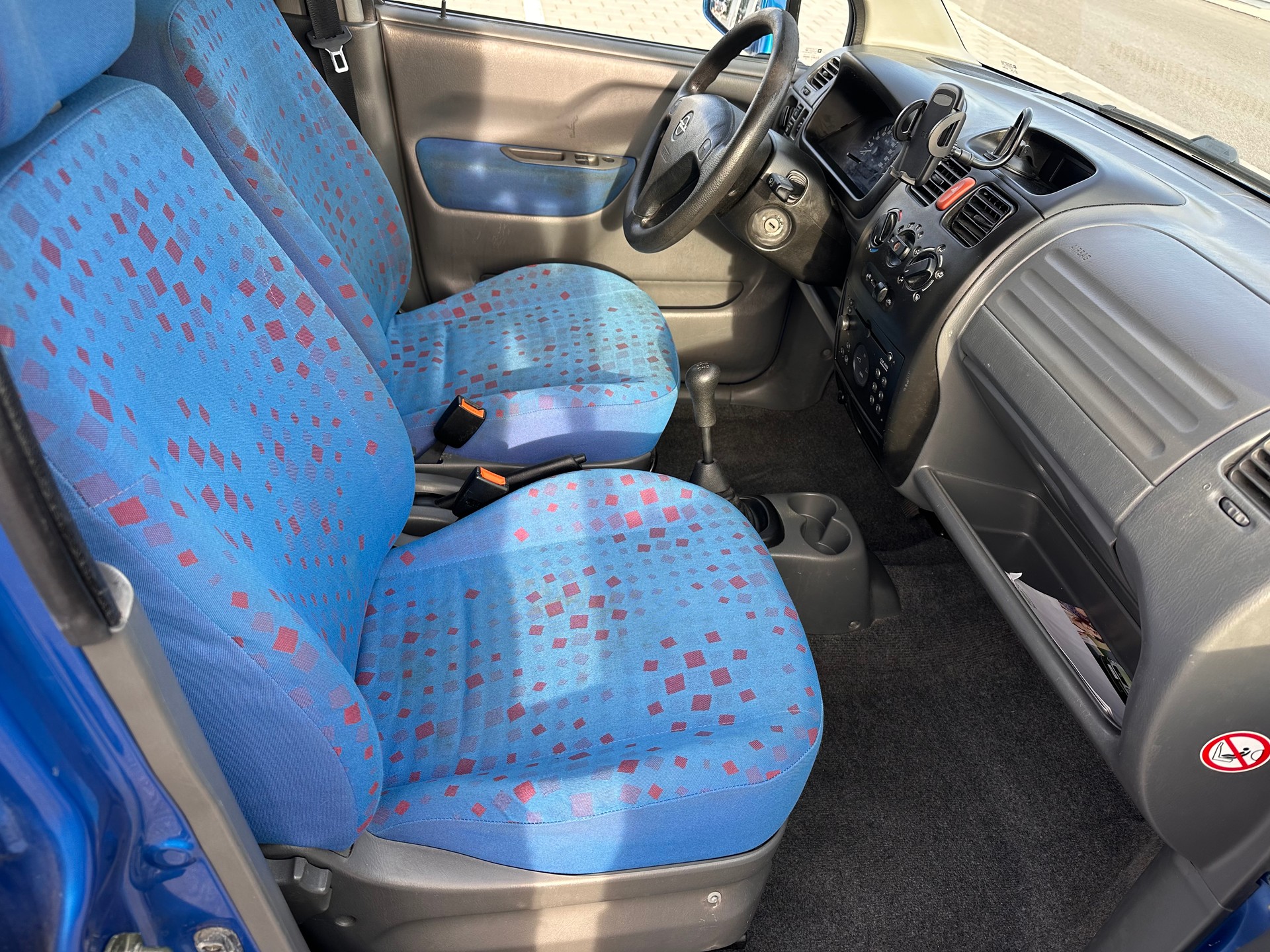 OPEL Agila 1.2 16V Comfort-image-8