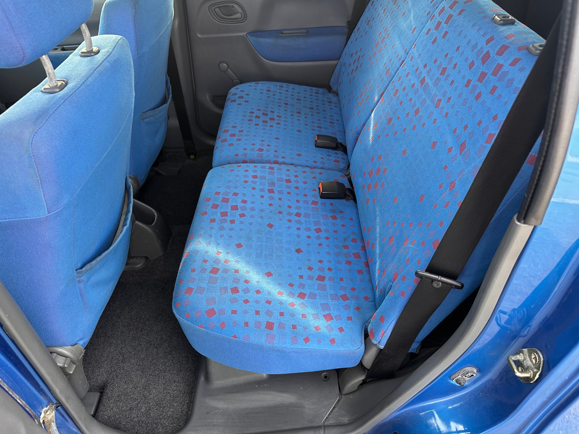OPEL Agila 1.2 16V Comfort-image-9