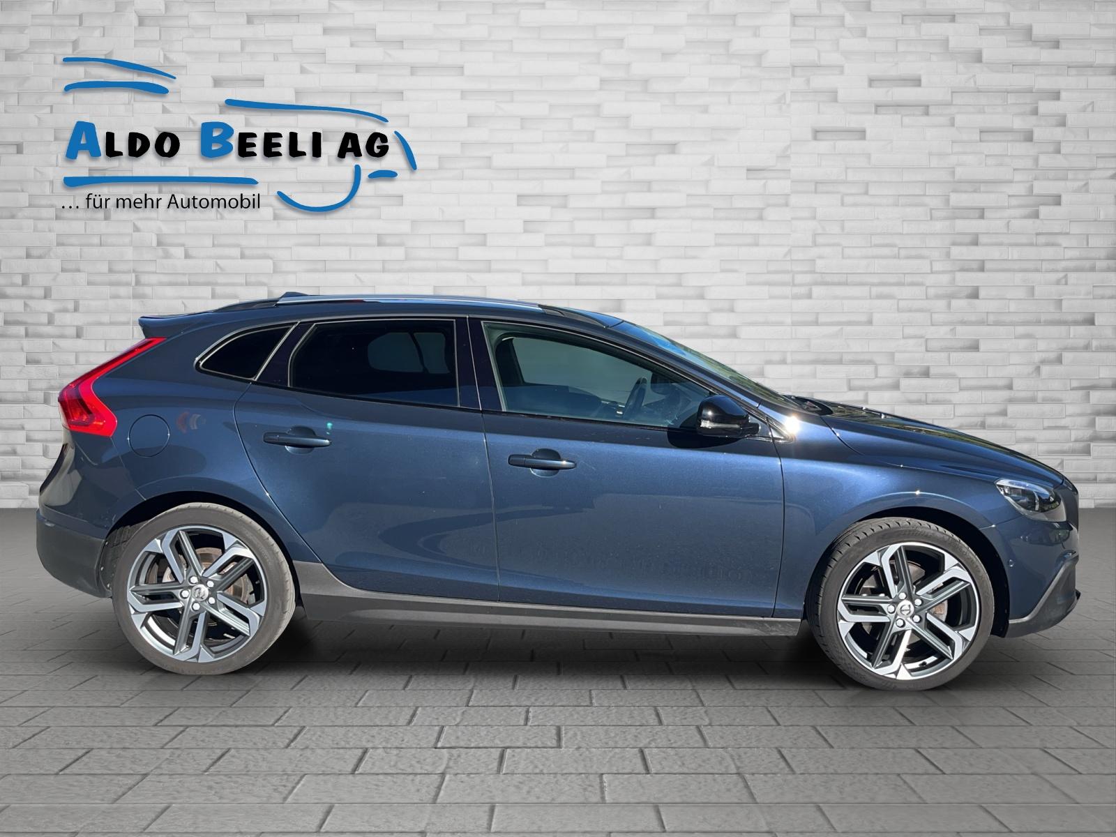 VOLVO V40 CC 2.5 T5 Summum AWD S/S-image-6