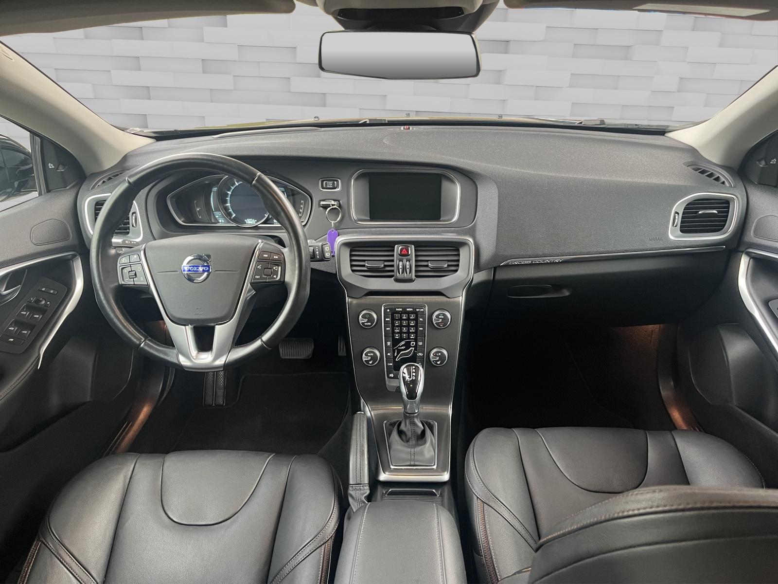 VOLVO V40 CC 2.5 T5 Summum AWD S/S-image-14