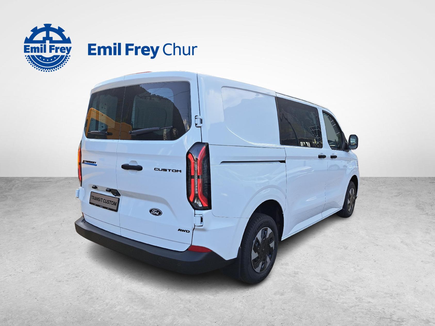 FORD E-Transit C Van 320 L1 Trend 4x4-image-4