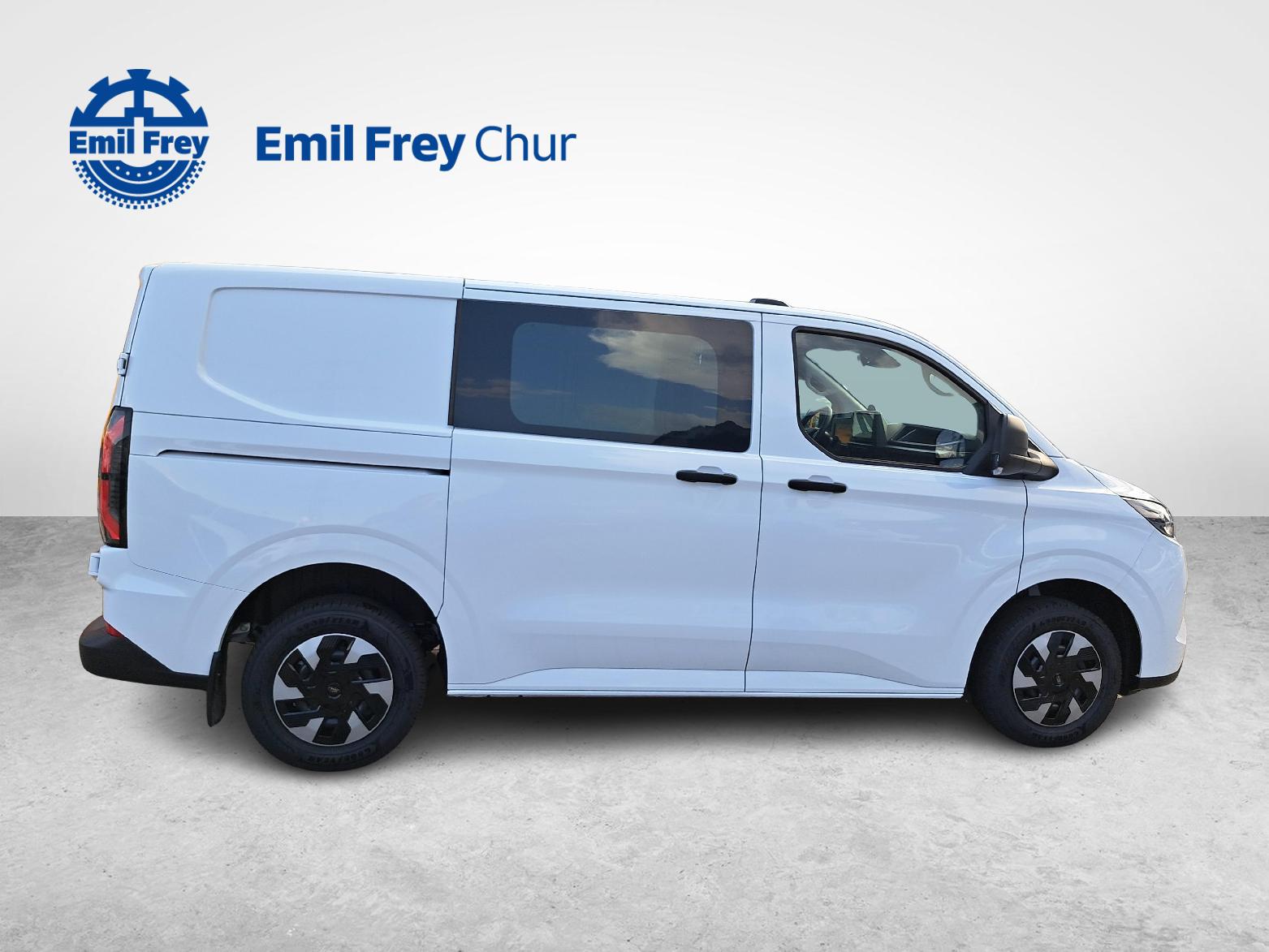 FORD E-Transit C Van 320 L1 Trend 4x4-image-5
