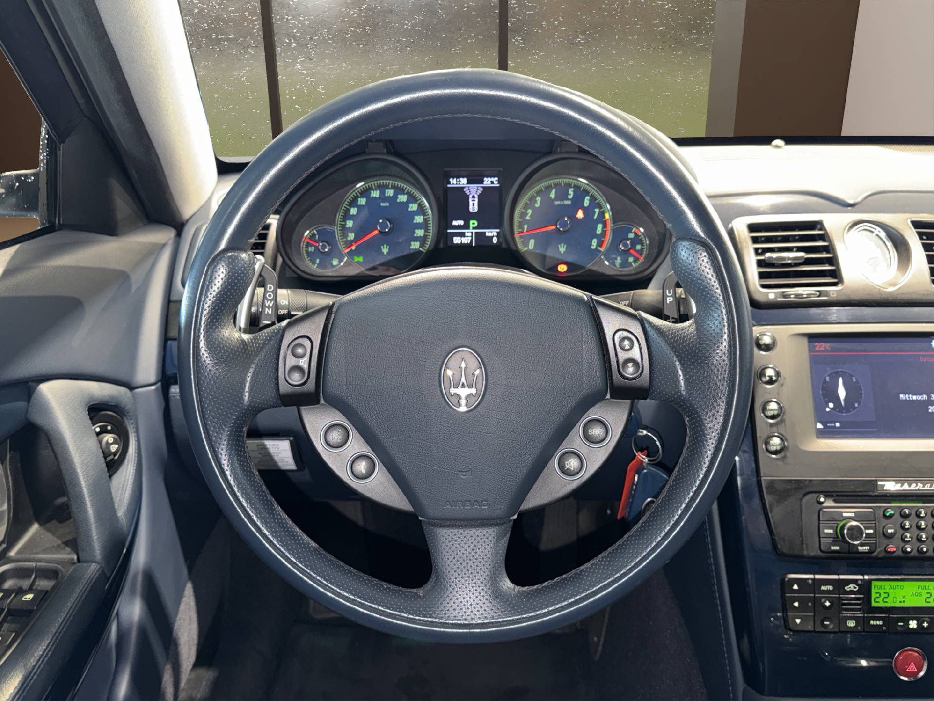 MASERATI Quattroporte 4.2 V8-image-9