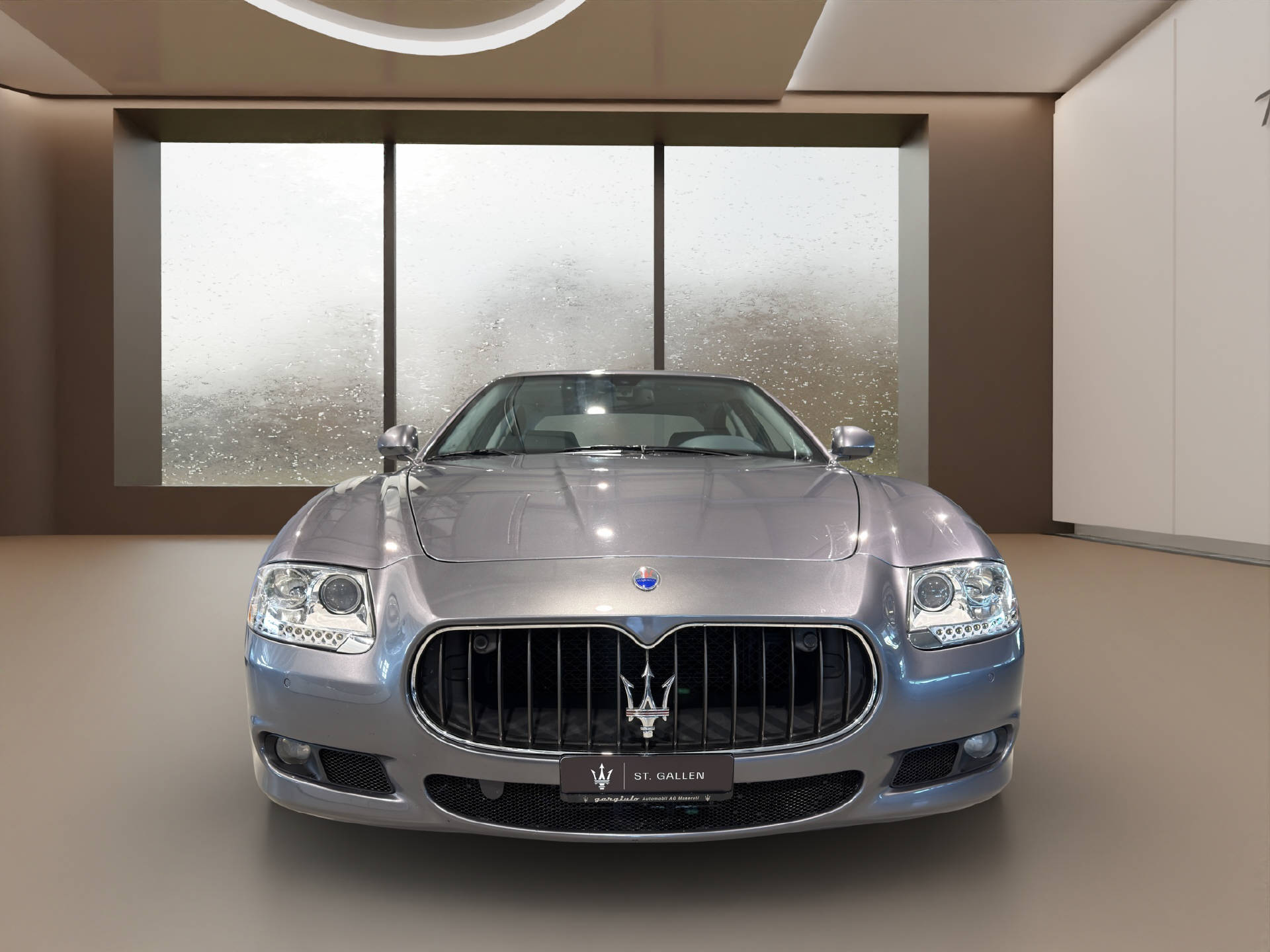 MASERATI Quattroporte 4.2 V8-image-1
