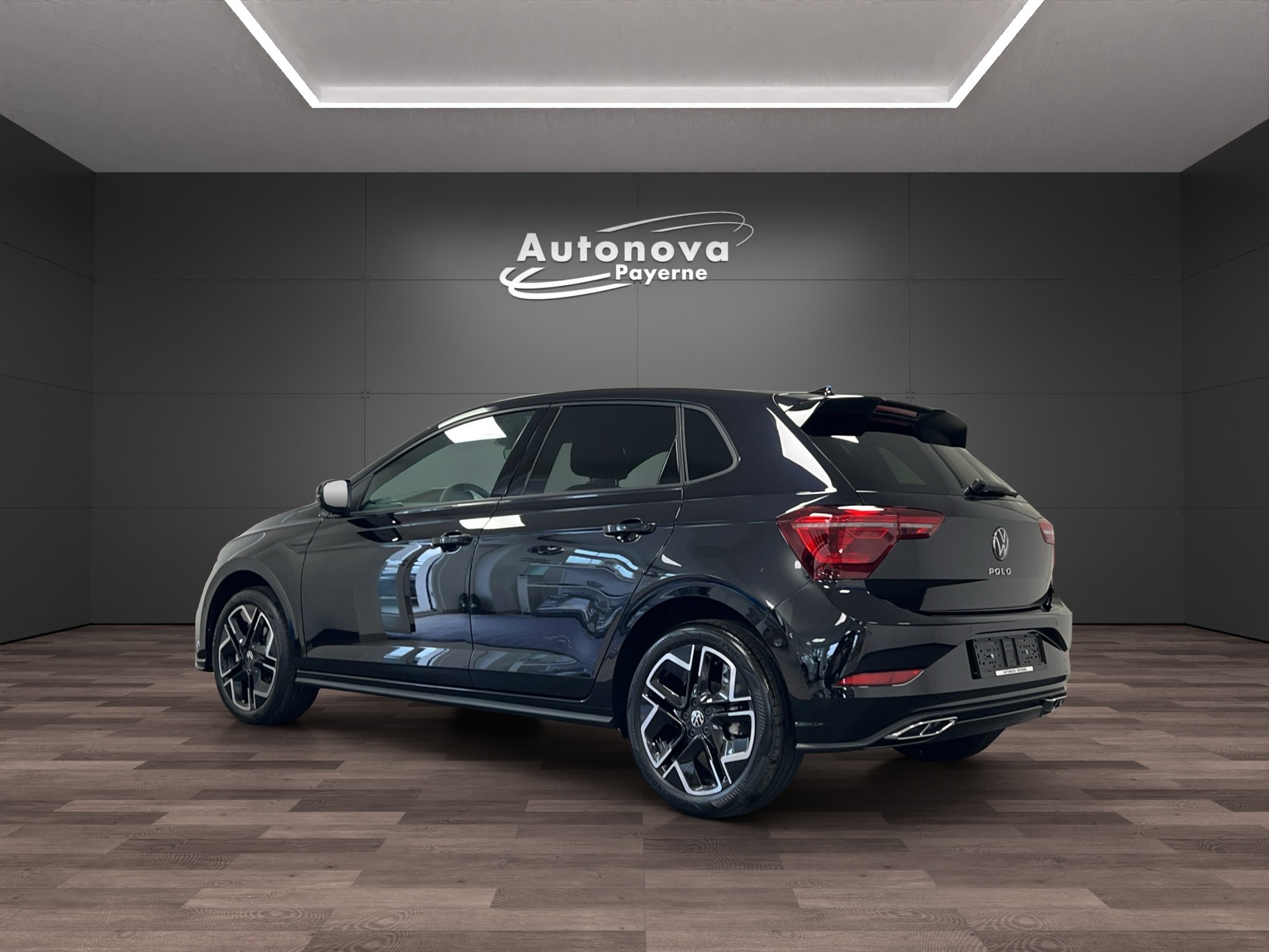 VW Polo 1.0 TSI R-Line DSG-image-3